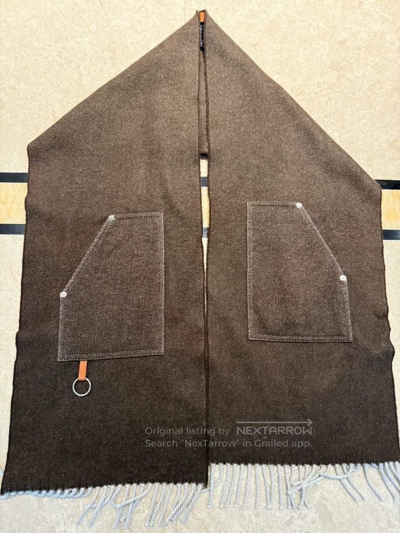 Hermes Hermes Chocolate Cargo Pure Cashmere Caramel Brown Pocket Size ONE SIZE - 2 Thumbnail