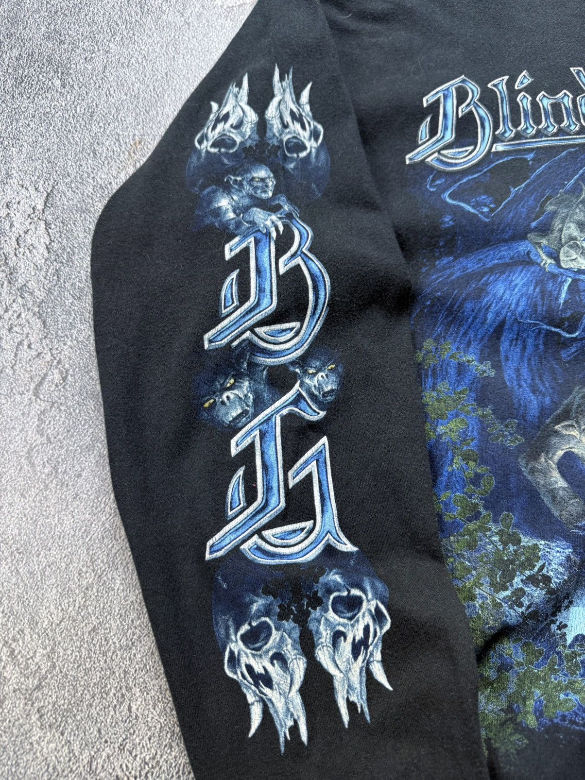 Band Tees Blind Guardian VNTG 2003 Distress Logo long Sleeve T Shirt Size US XL / EU 56 / 4 - 5 Thumbnail