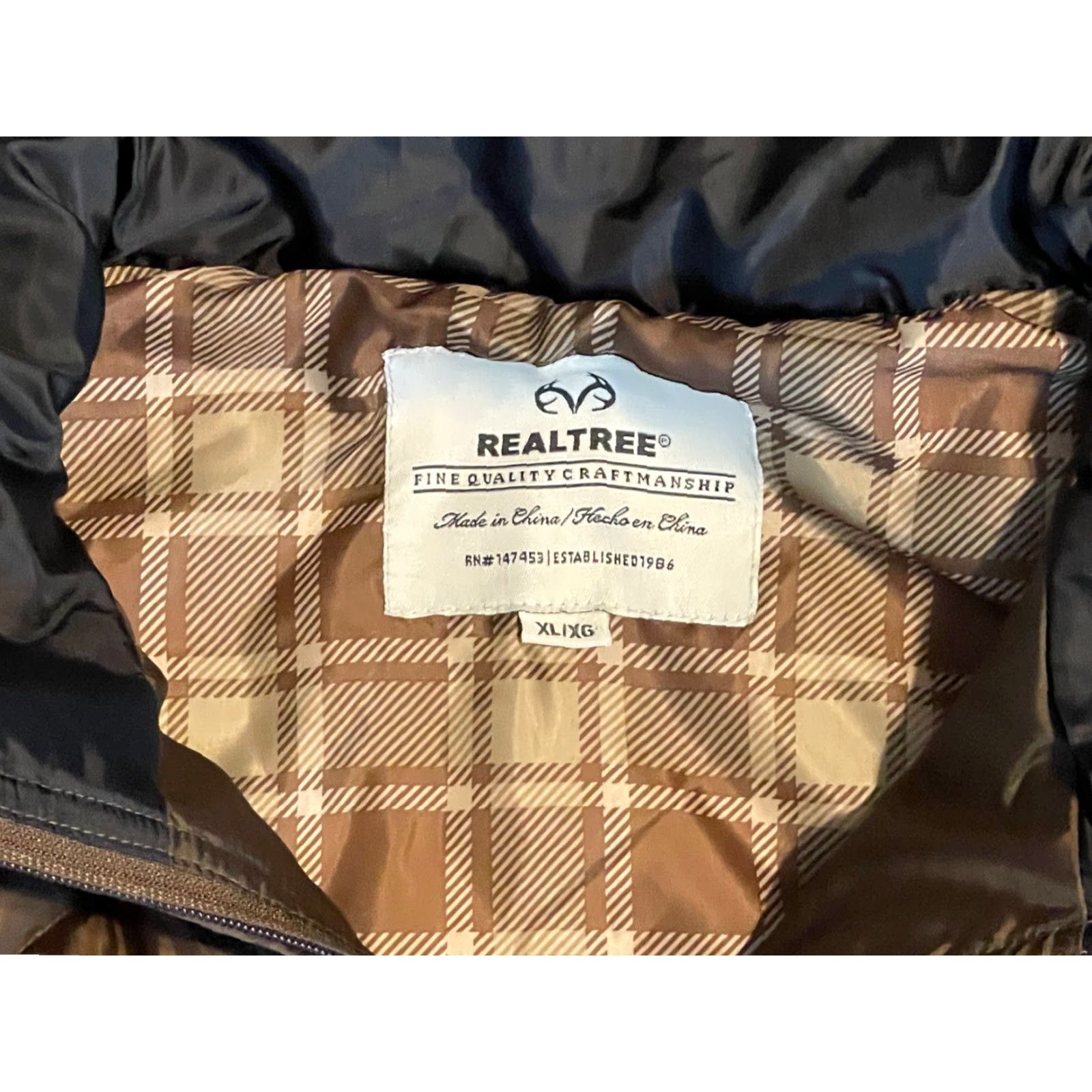 Realtree Realtree Vest Mens XL Brown Full Zip Outdoor Camp Adult Windbreaker All Seasons Hiking Size US XL / EU 56 / 4 - 3 Thumbnail