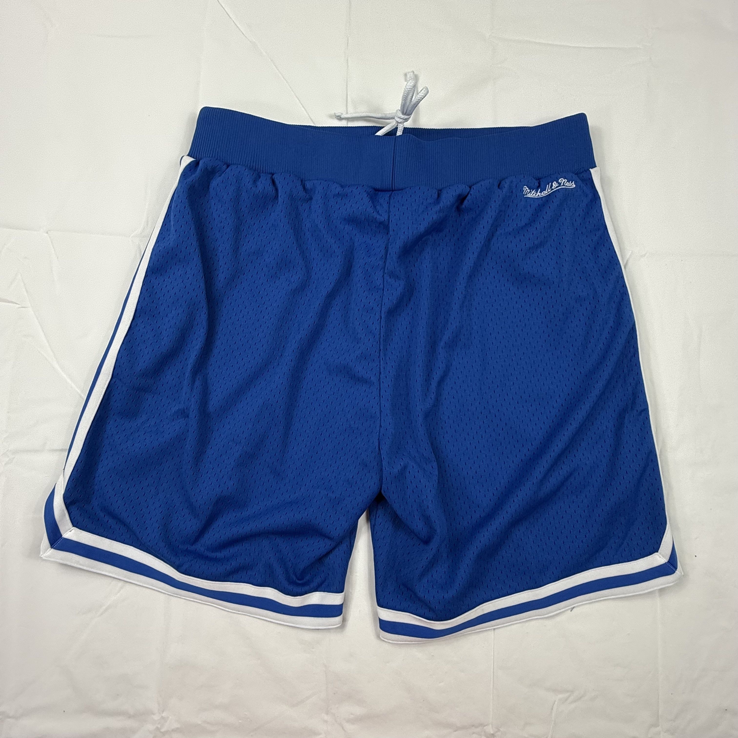 Mitchell & Ness Mitchell & Ness Mens Royal Blue Mesh Basketball Shorts 2XL Size US 44 / EU 60 - 6 Thumbnail