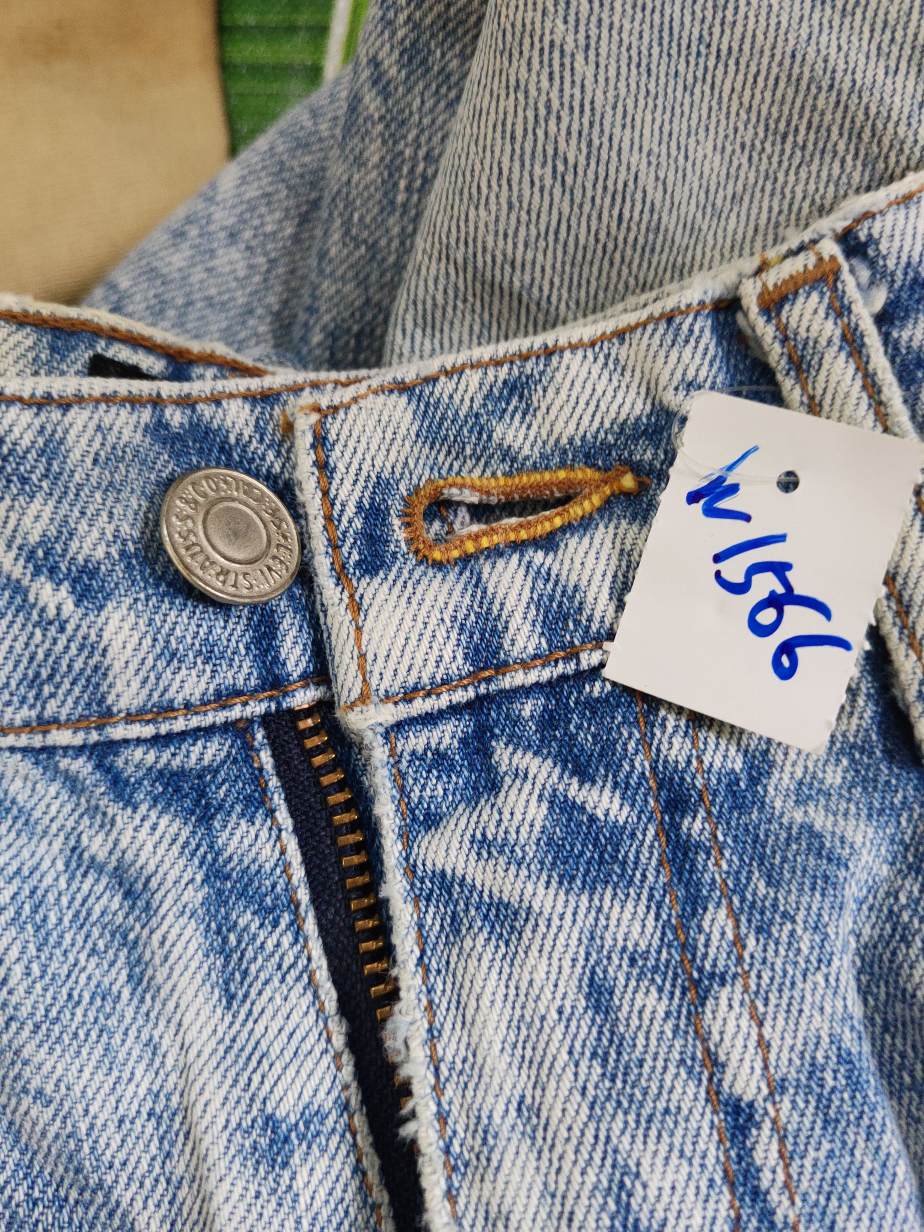 Levi's Levi's Light Blue vintage Distressed Ripped Jeans #1566 Size US 31 - 18 Thumbnail