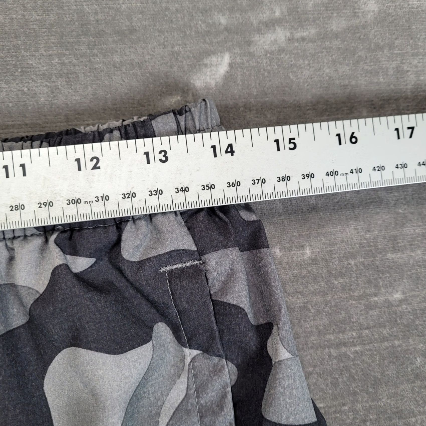 New Balance New Balance Mens Large Gray Camo Track Pants Ankle Zip Running Joggers Size 36" / US 14 / IT 50 - 8 Thumbnail