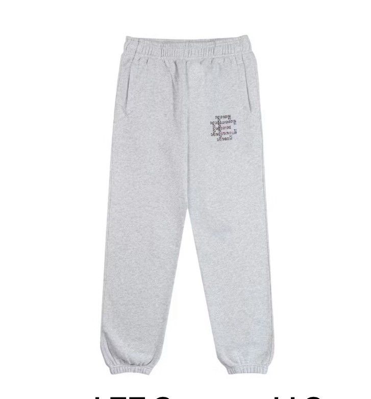 Eric Emanuel Eric Emanuel grey Swarovski crystals sweatpants cuffed large Size US 32 / EU 48 - 1 Thumbnail