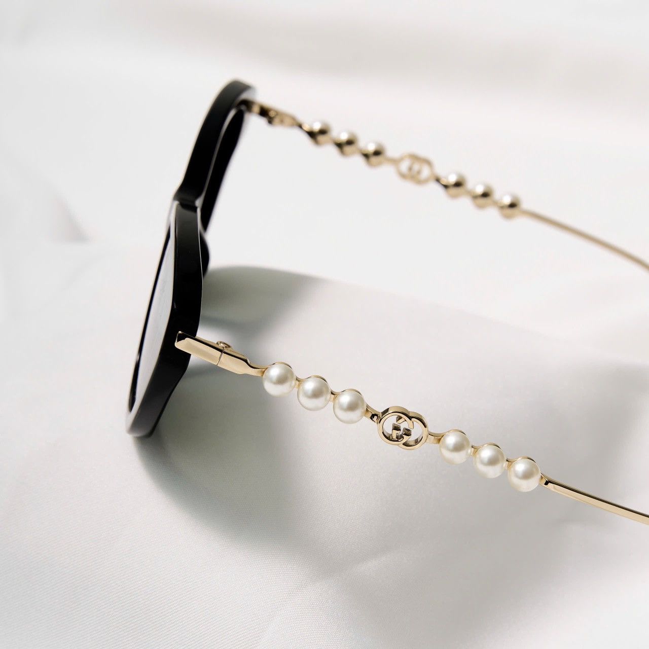 Gucci GUCCI GG1968S 001 SUNGLASSES Size ONE SIZE - 3 Thumbnail