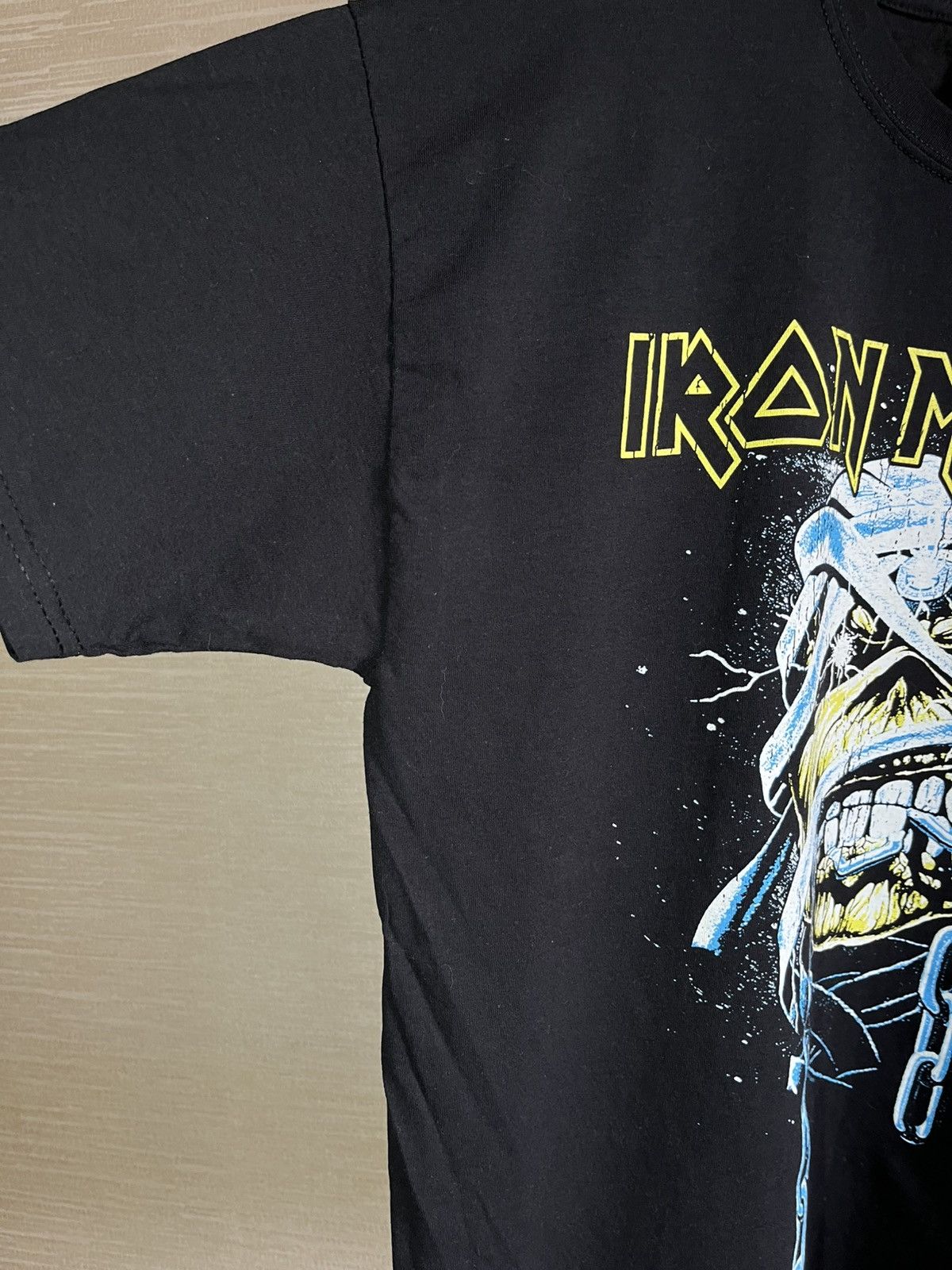 Gildan Iron Maiden Men's Short Sleeve T-Shirt Size US L / EU 52-54 / 3 - 5 Thumbnail