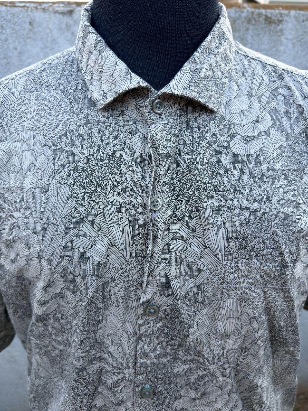Tori Richard PreOwned Tori Richard Gray Hawaiian Print Men's XL Size US XL / EU 56 / 4 - 3 Thumbnail