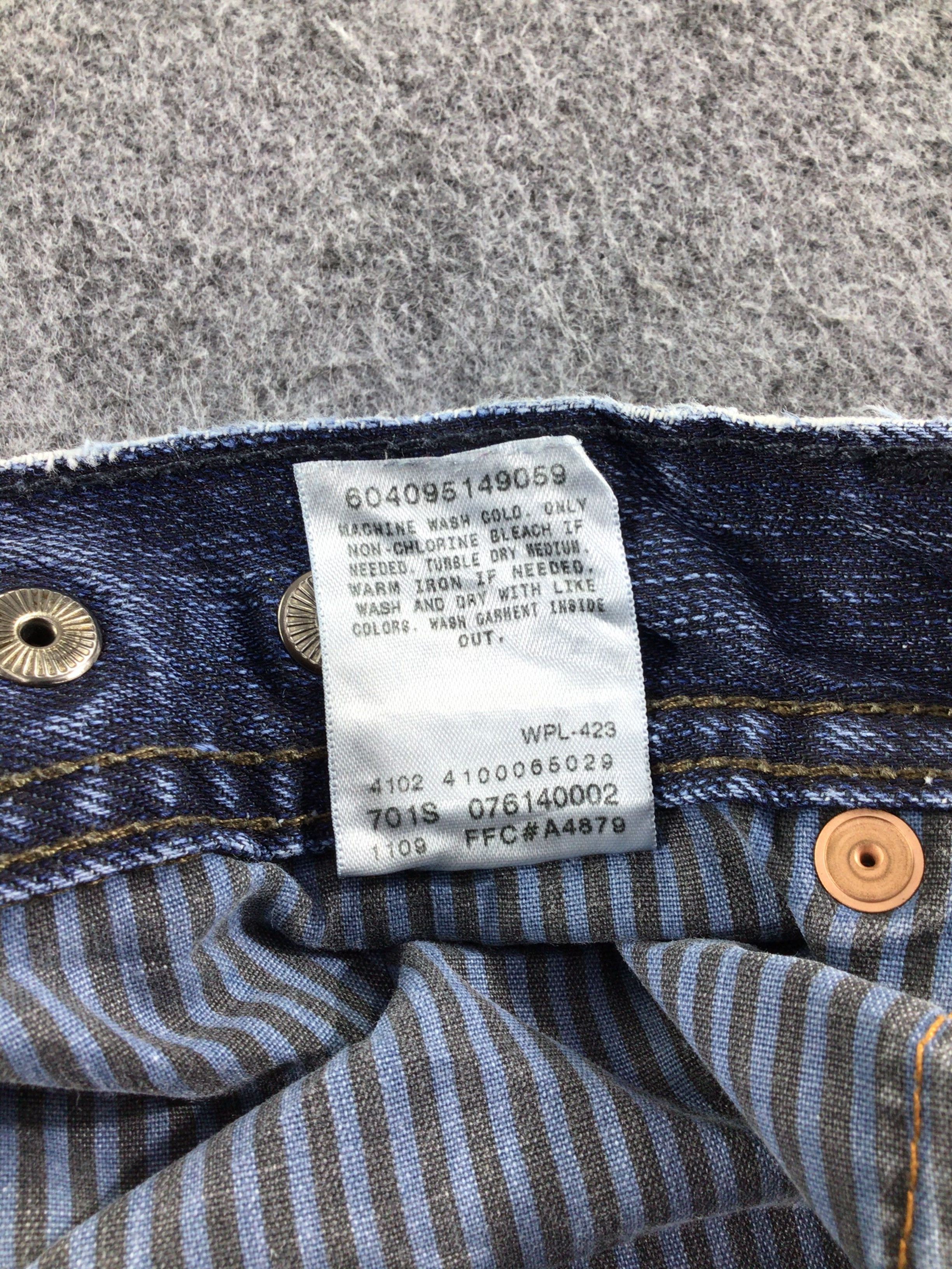 Levi's Vintage Levis 514 Jeans-J497 Size US 31 - 12 Thumbnail
