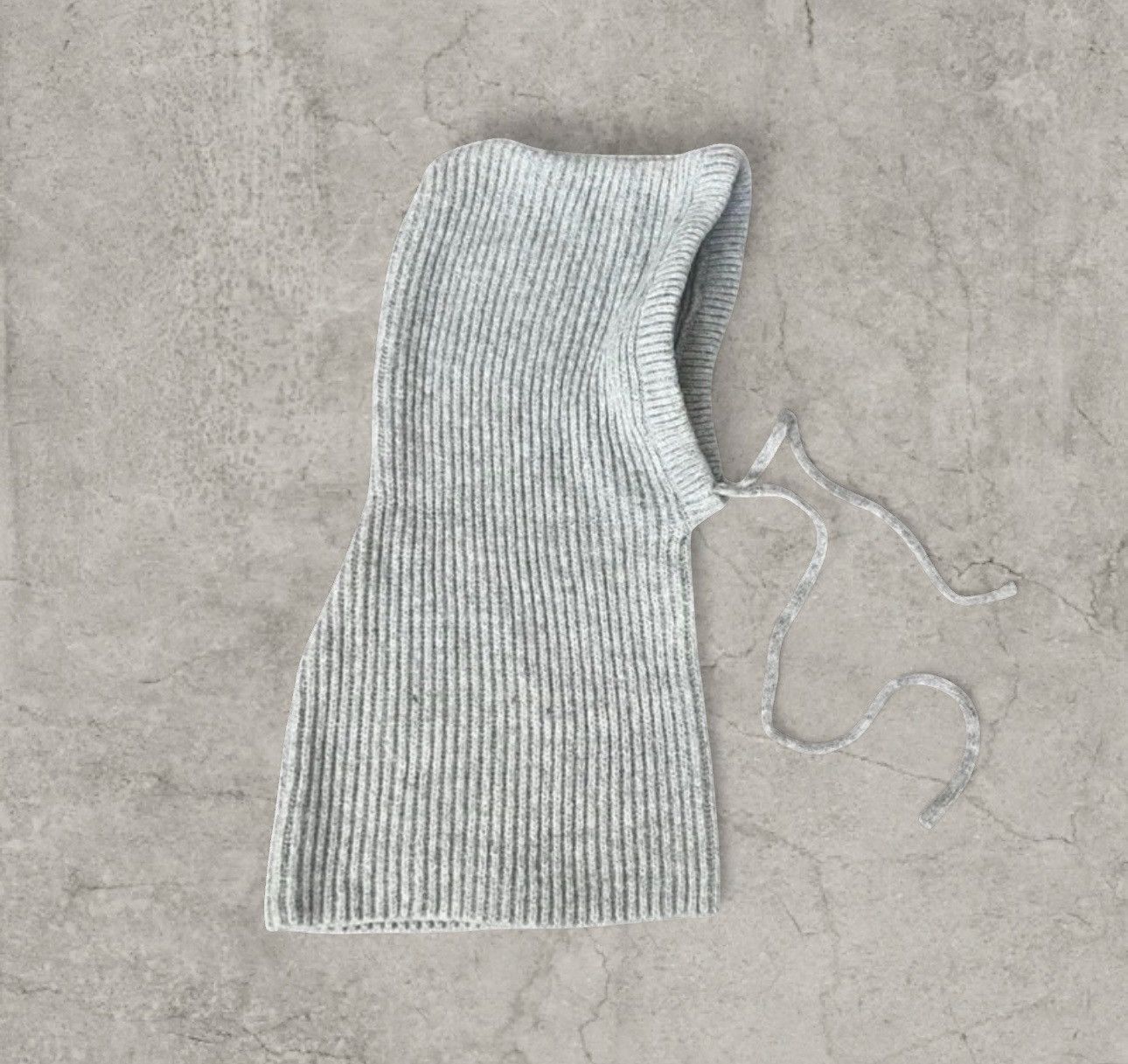 Japanese Brand Vintage style grey bonnet snood hood scarf hat. One size Size ONE SIZE - 1 Thumbnail