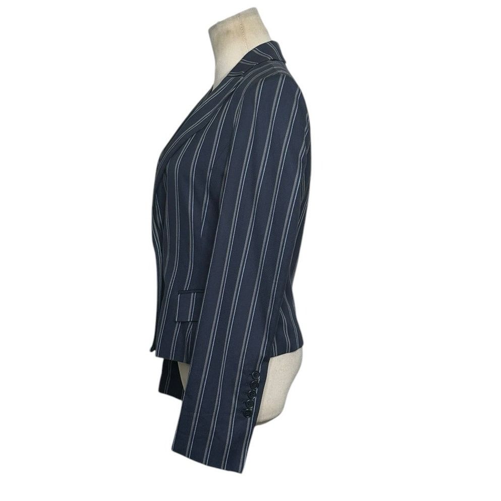Bcbgmaxazria BCBGMaxAzria pinstripes long sleeves blazer size XS Size XS / US 0-2 / IT 36-38 - 8 Thumbnail