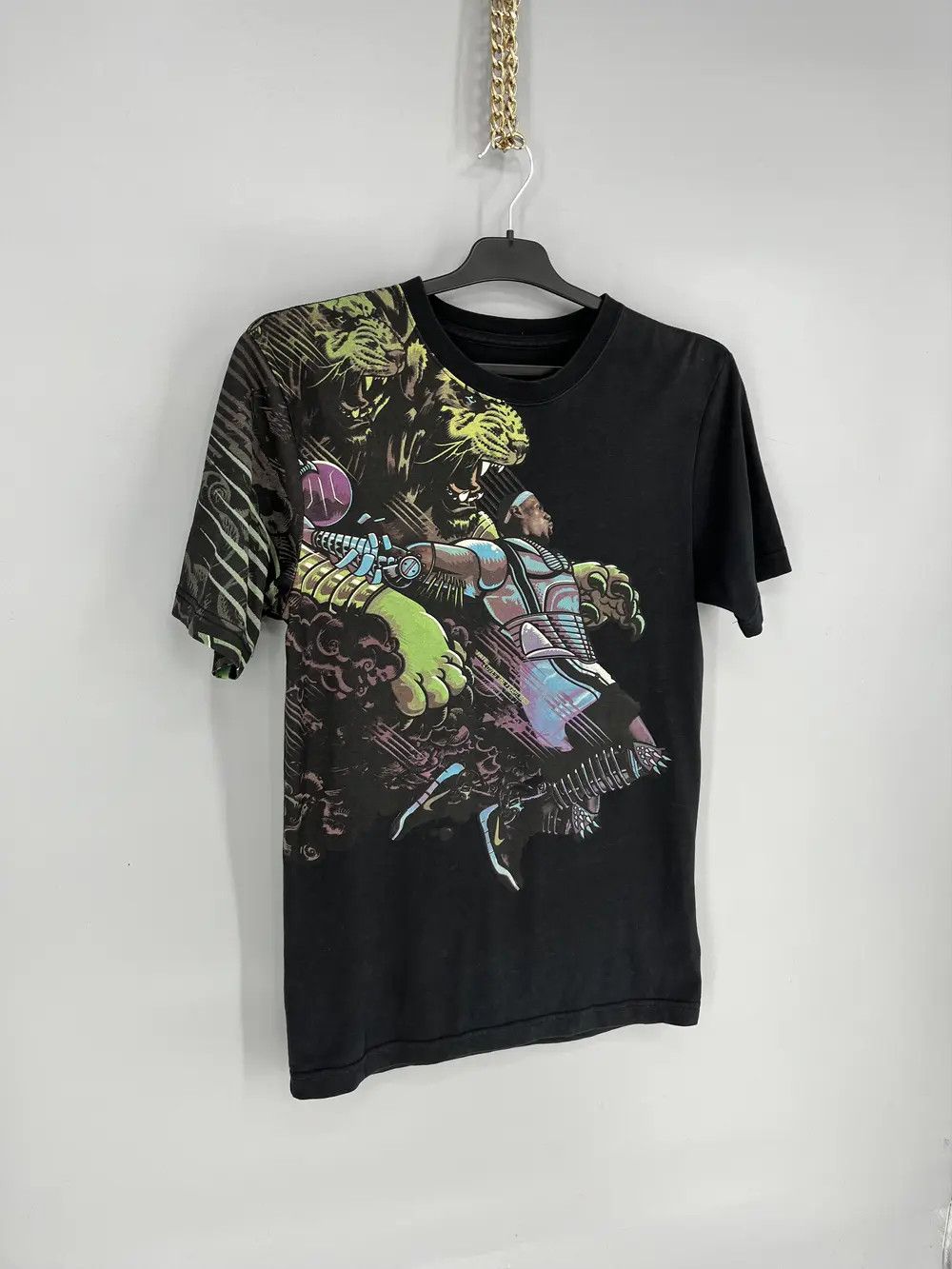 Nike Nike Basketball Lebron James Fate Lived Fearless Lion TShirt Size US XS / EU 42 / 0 - 3 Thumbnail