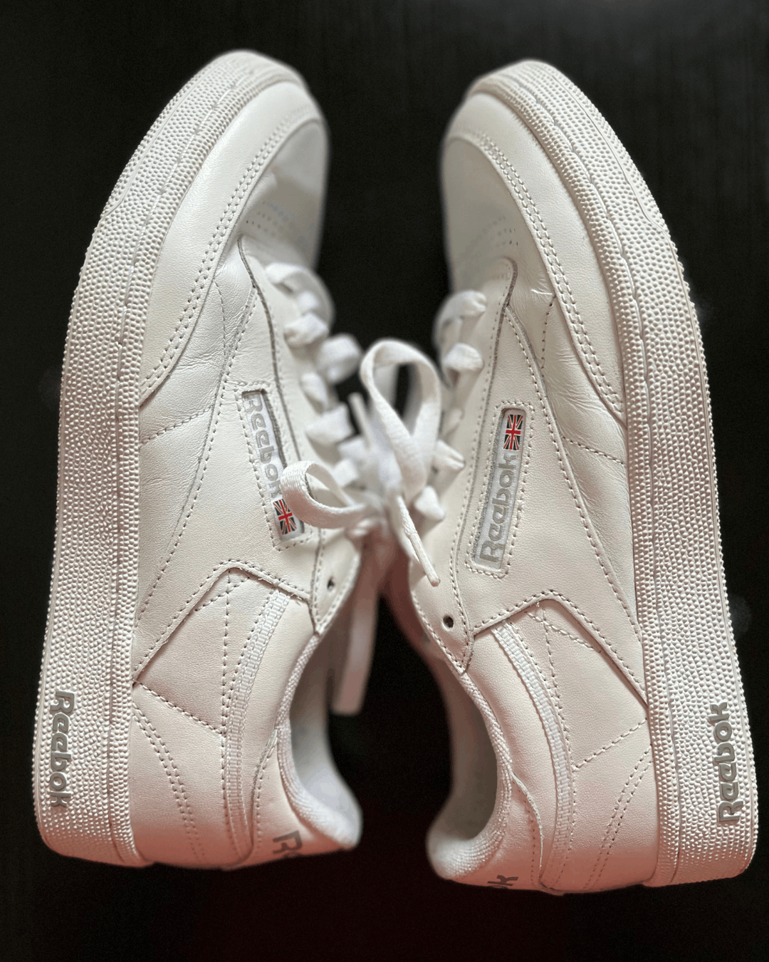 Reebok Reebok Classics Leather Sneakers in White Size US 8 / EU 41 - 1 Thumbnail