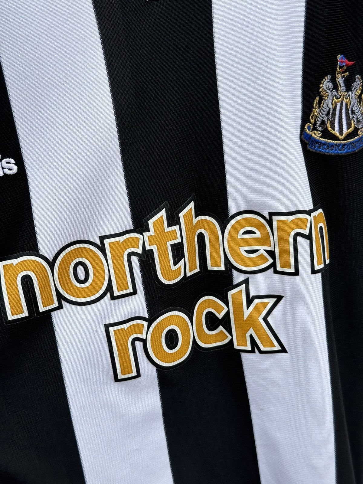 Adidas NEWCASTLE UNITED 2003 HOME FOOTBALL SHIRT SOCCER ADIDAS Size US M / EU 48-50 / 2 - 3 Thumbnail