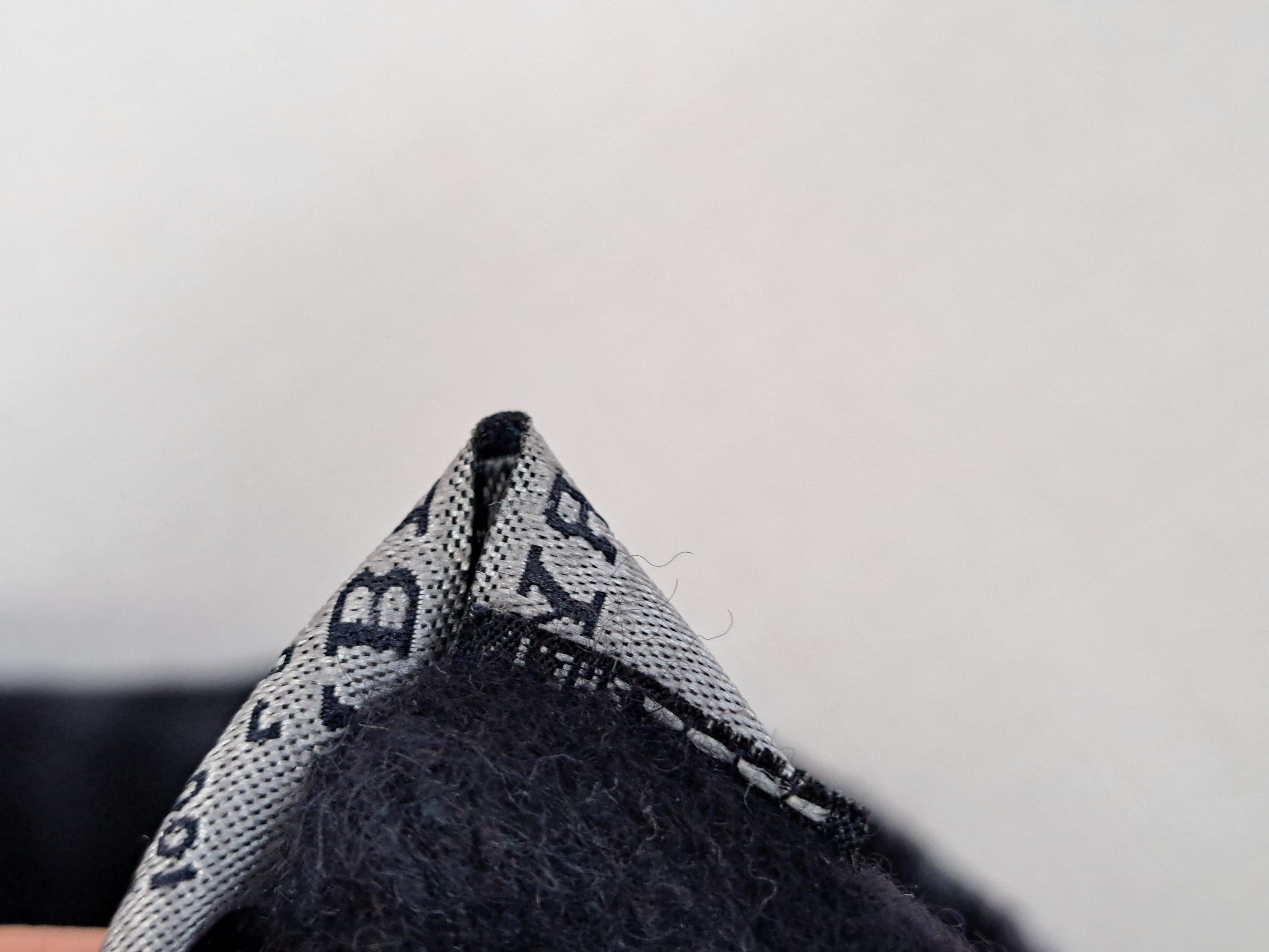 Burberry Vintage BURBERRY cashmere scarf. Made in England. Size ONE SIZE - 7 Thumbnail