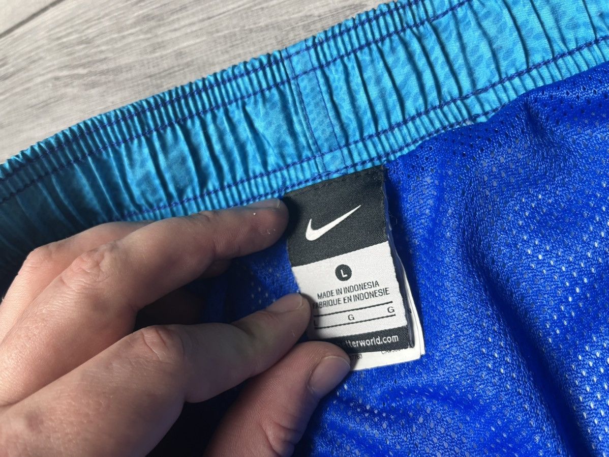 Nike Nike shorts spray print size Large Size US 34 / EU 50 - 3 Thumbnail