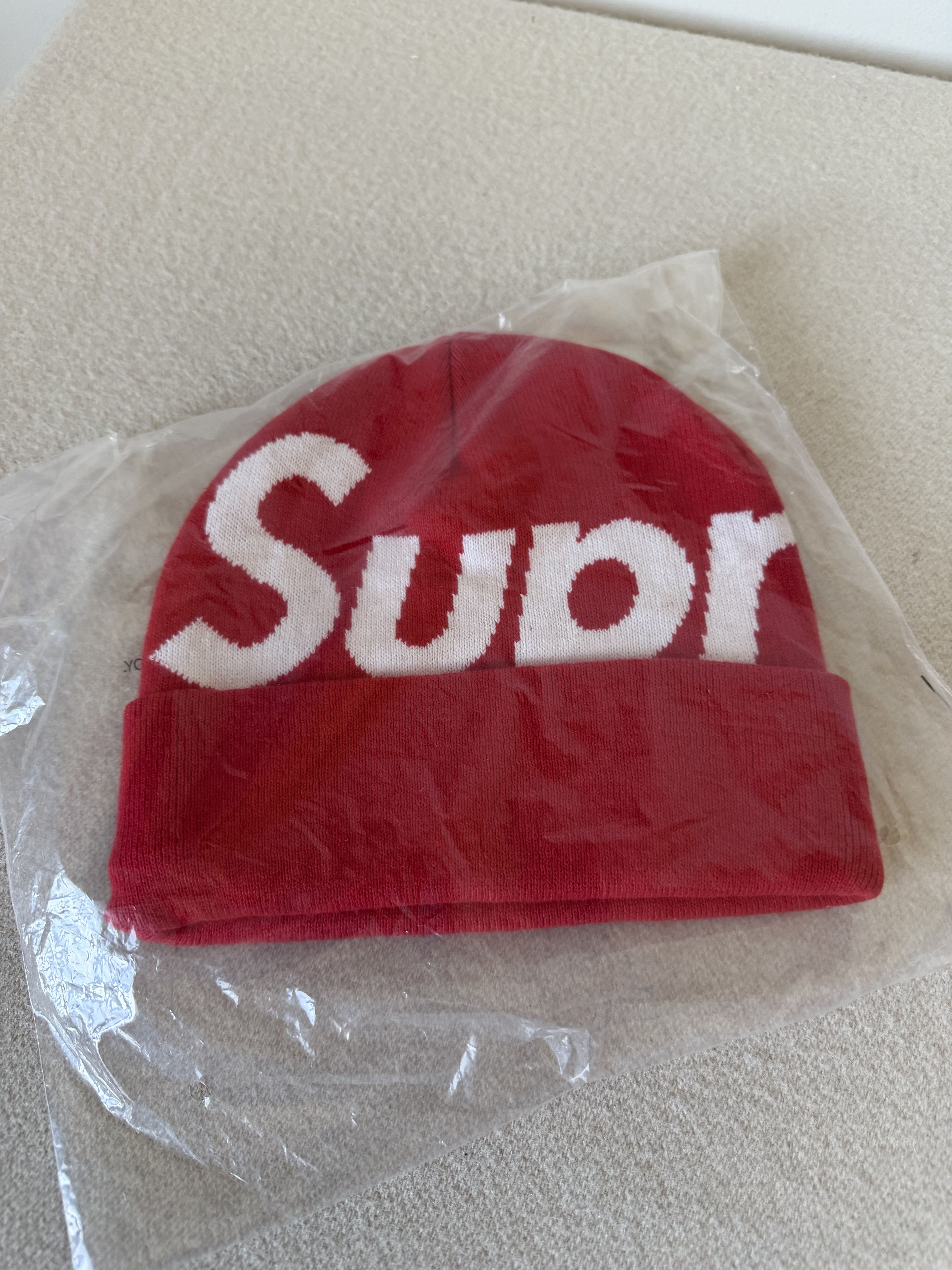 Supreme Supreme Big Logo Beanie in Red Size ONE SIZE - 2 Thumbnail