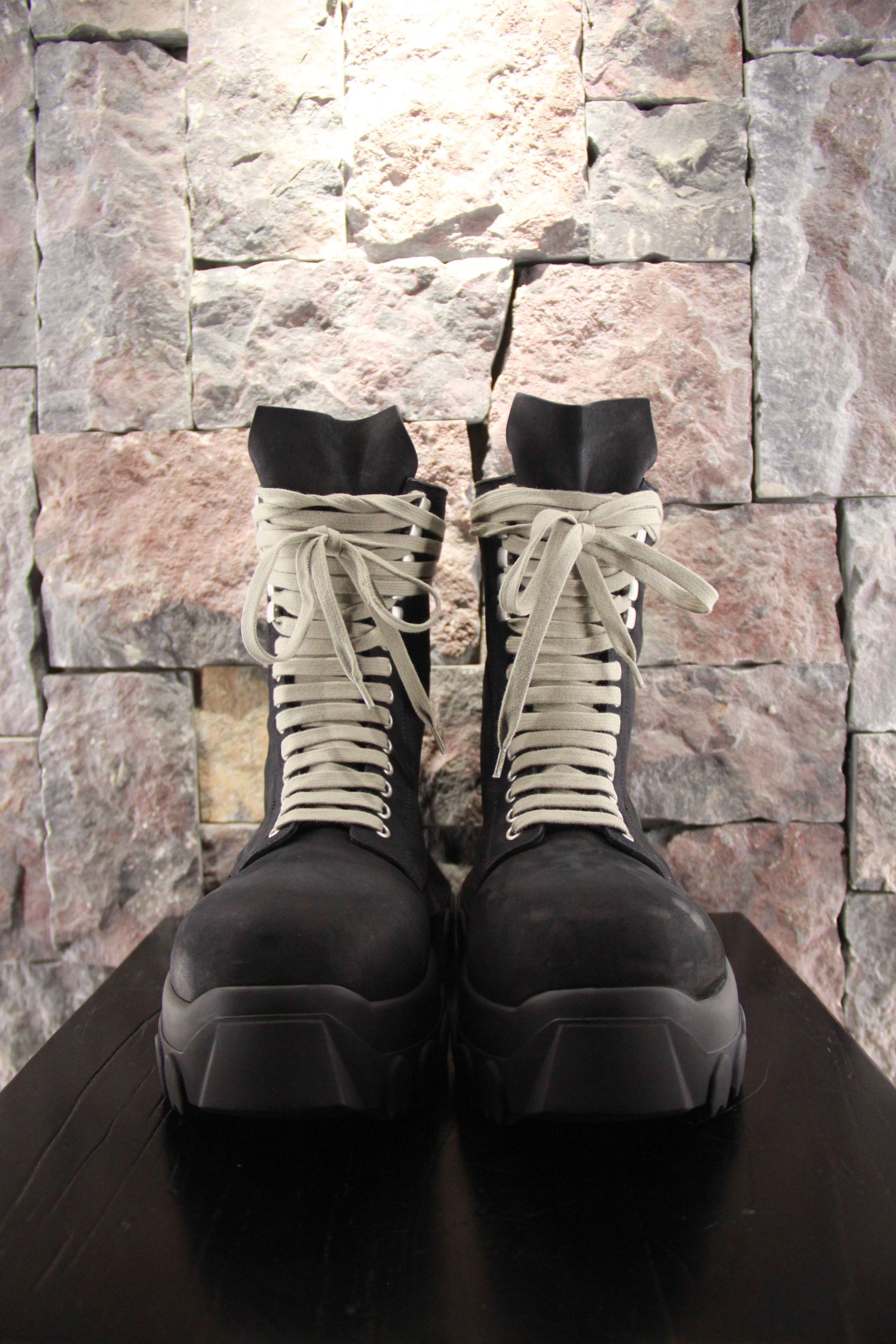Rick Owens Rick Owens Black Boots Size US 11 / EU 44 - 1 Thumbnail