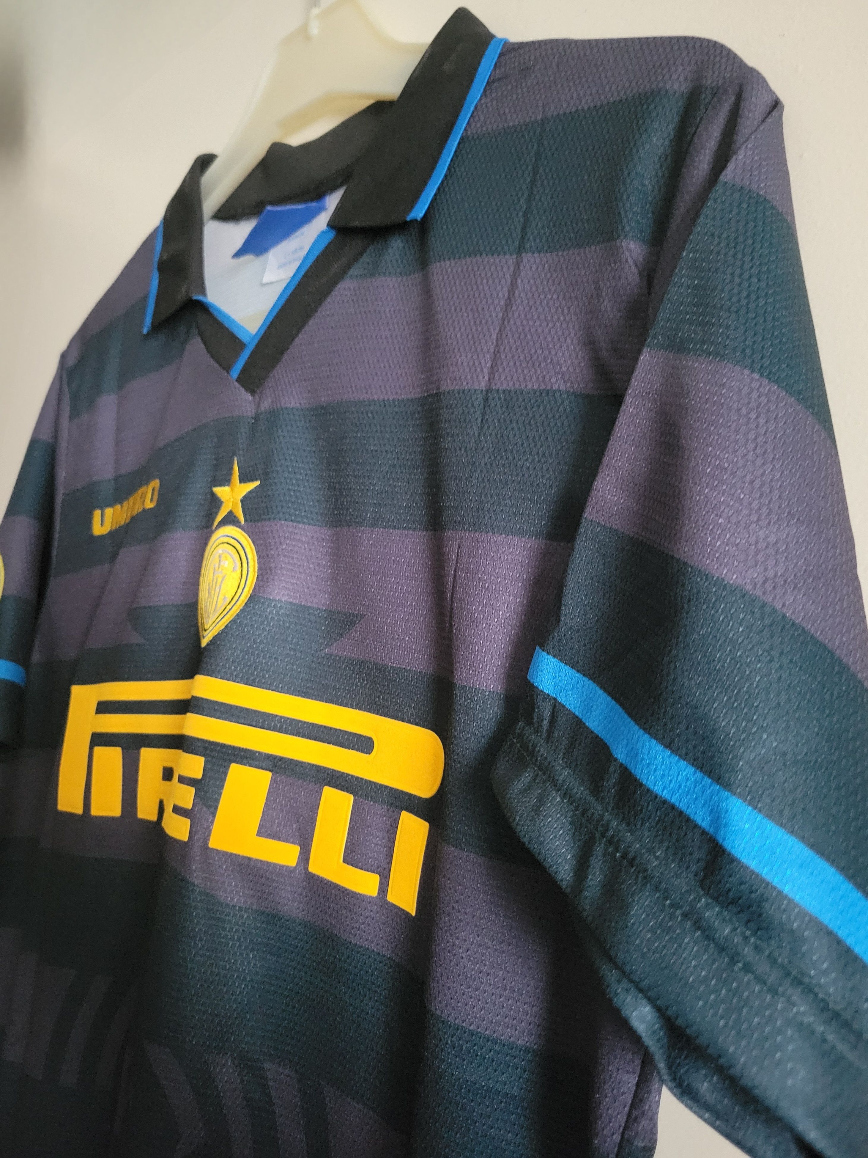 Other Inter Milan 1997-1998 Djorkaeff 6 Vintage Football Jersey Size US L / EU 52-54 / 3 - 6 Thumbnail