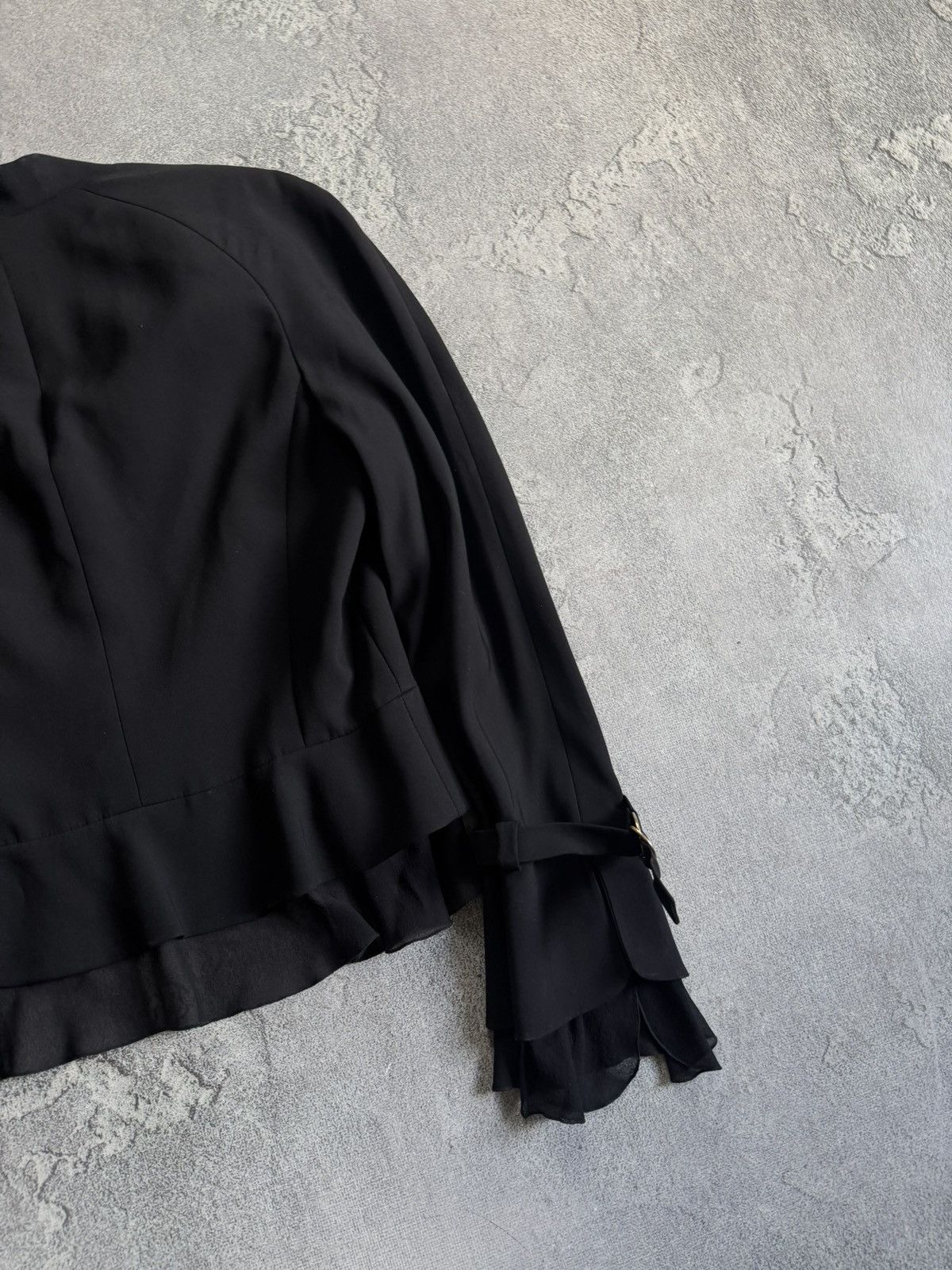 Valentino Valentino Roma black luxury blazer flared sleeve vintage Size M / US 6-8 / IT 42-44 - 16 Thumbnail