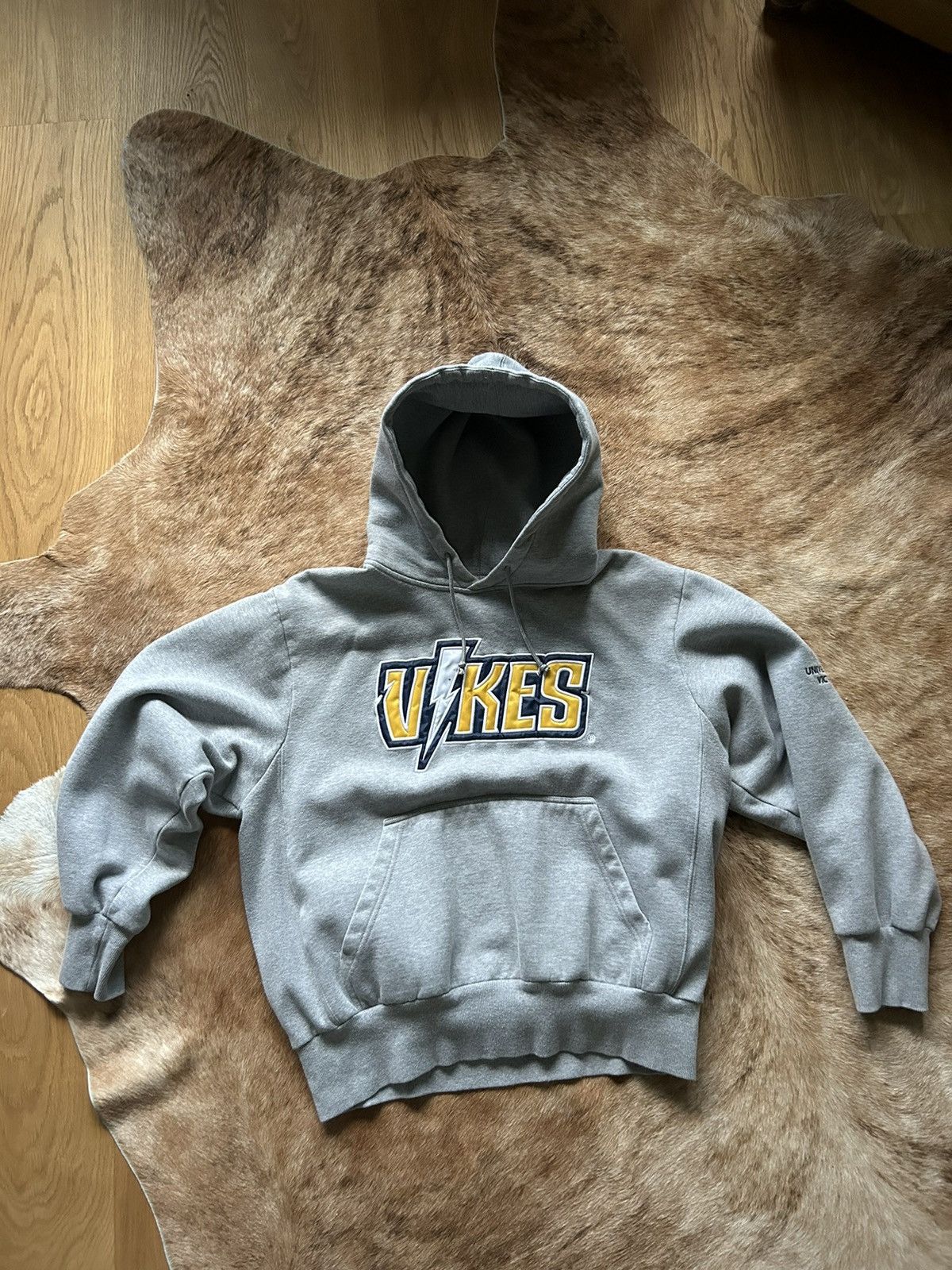 Vintage College university grey hoodie Size US S / EU 44-46 / 1 - 1 Thumbnail