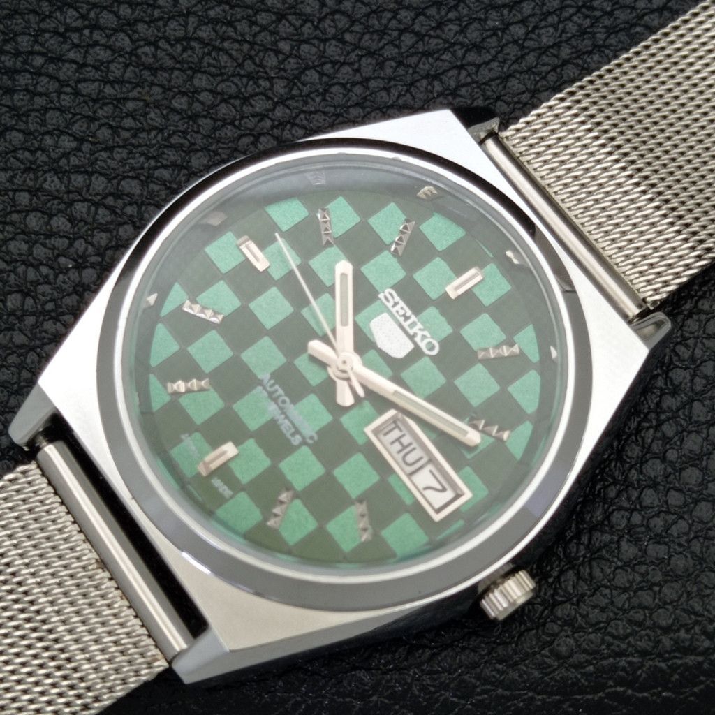 Seiko REFURBISHED VINTAGE SEIKO 5 AUTO JAPAN MENS WATCH a440202 Size 40 - 5 Thumbnail