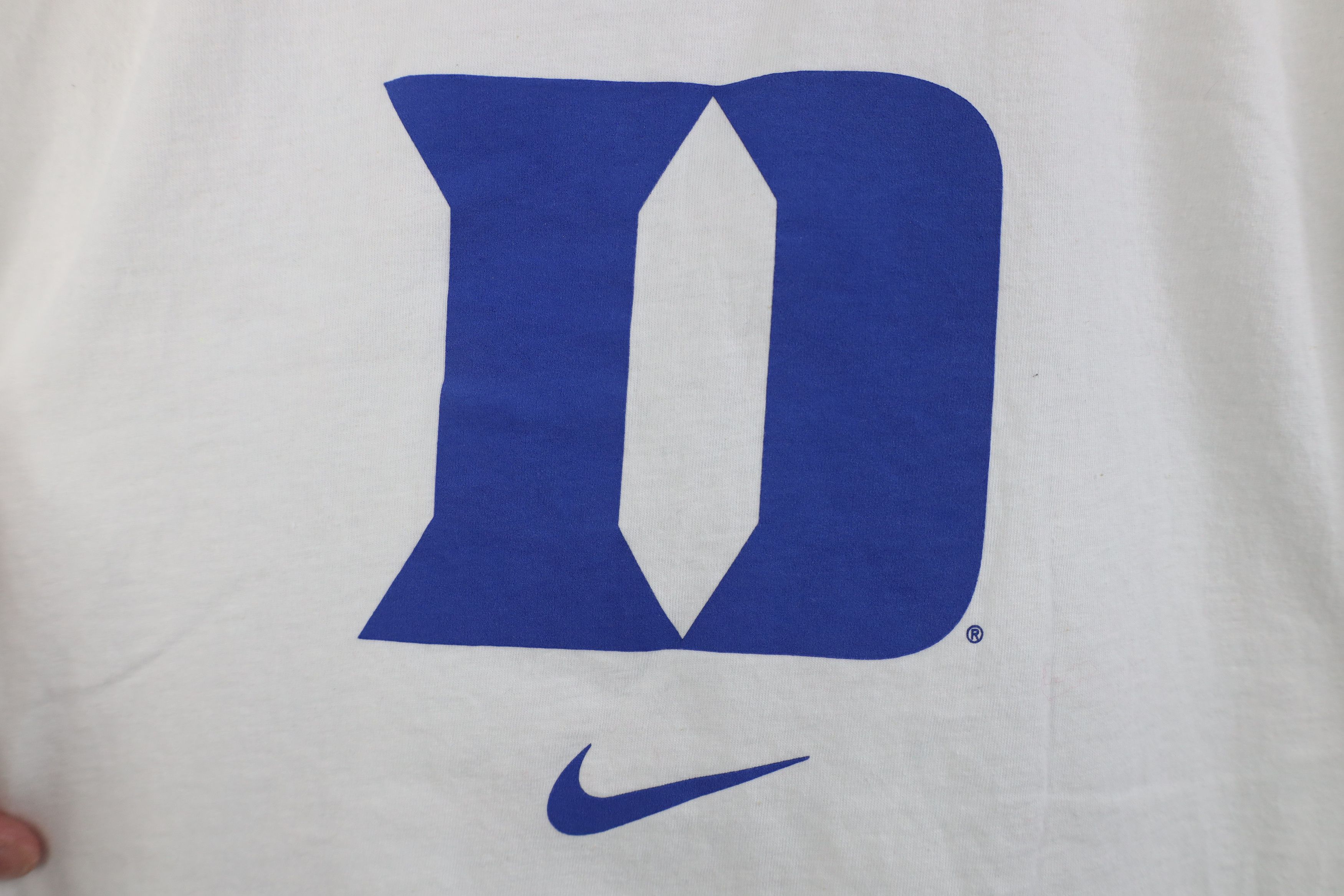 Nike Vintage Y2K Nike Center Swoosh Duke University T-Shirt White Size US XL / EU 56 / 4 - 4 Thumbnail
