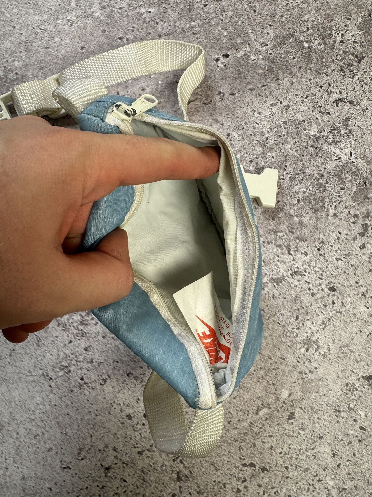 Nike × Vintage 90s Nike Mini Bag Rare Vintage Size ONE SIZE - 6 Thumbnail