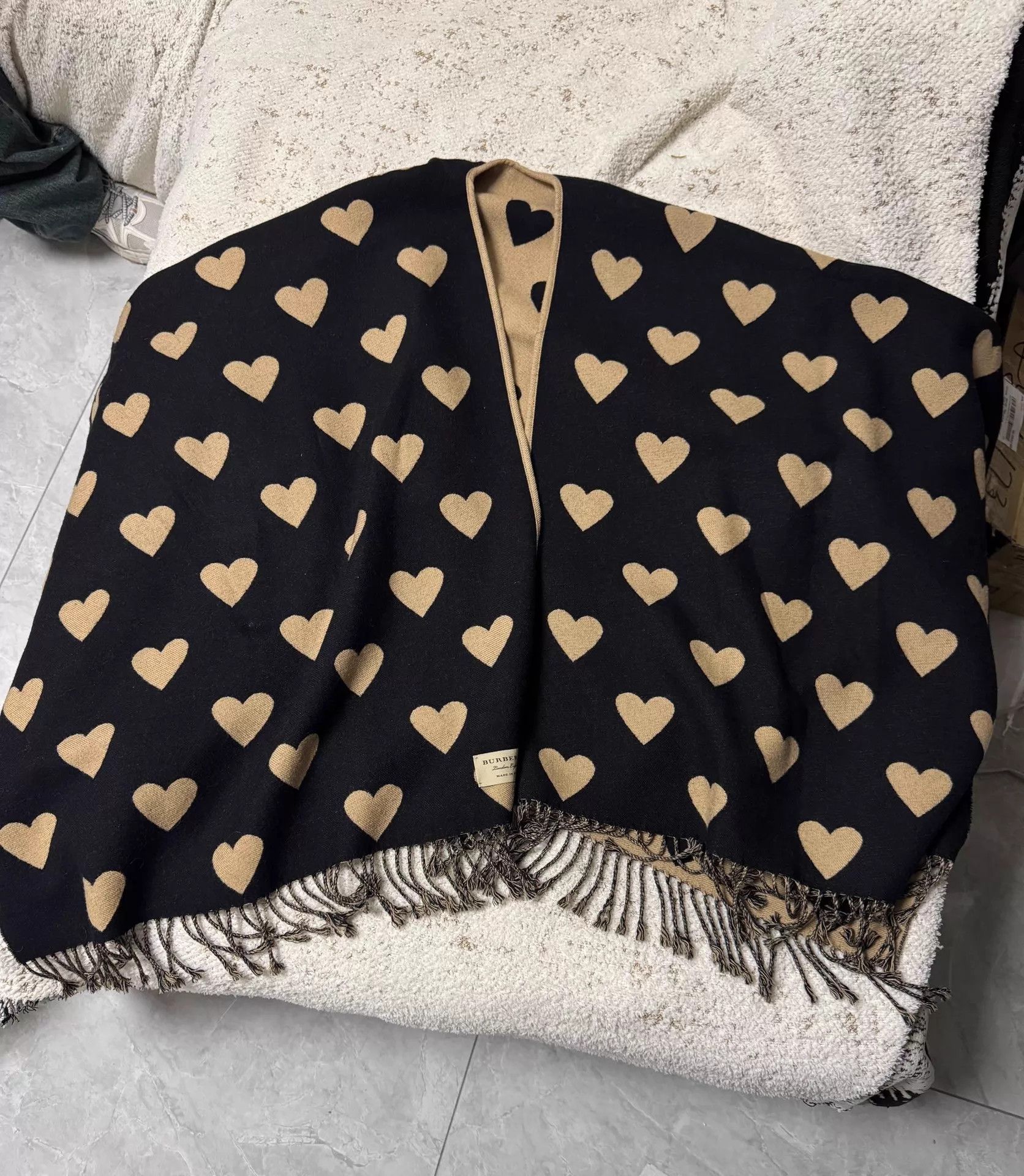 Burberry Burberry Double-Faced Cashmere Cape - No Wash Tag Size ONE SIZE - 1 Thumbnail