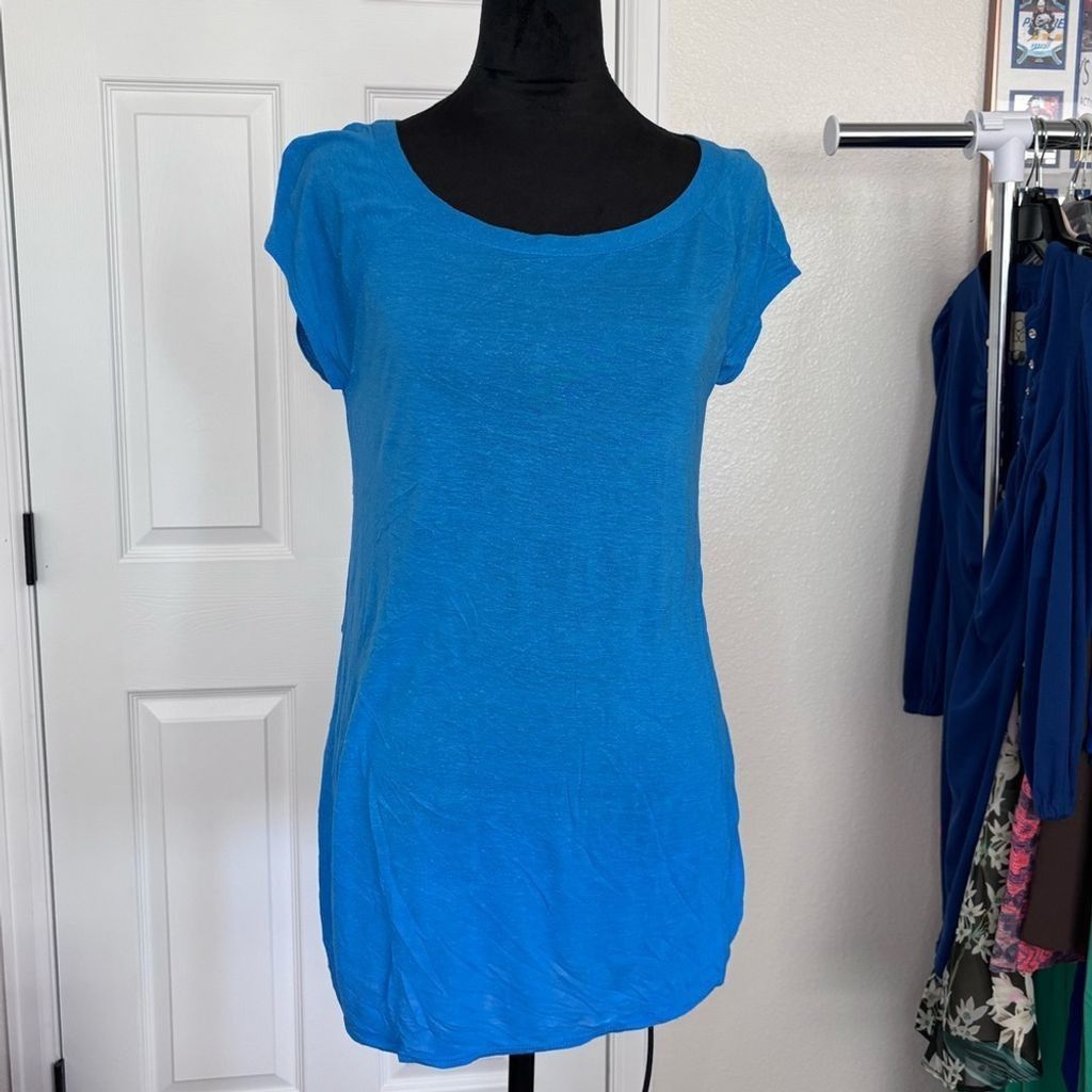 Chaser Brand Chaser top NWT Size M / US 6-8 / IT 42-44 - 2 Thumbnail