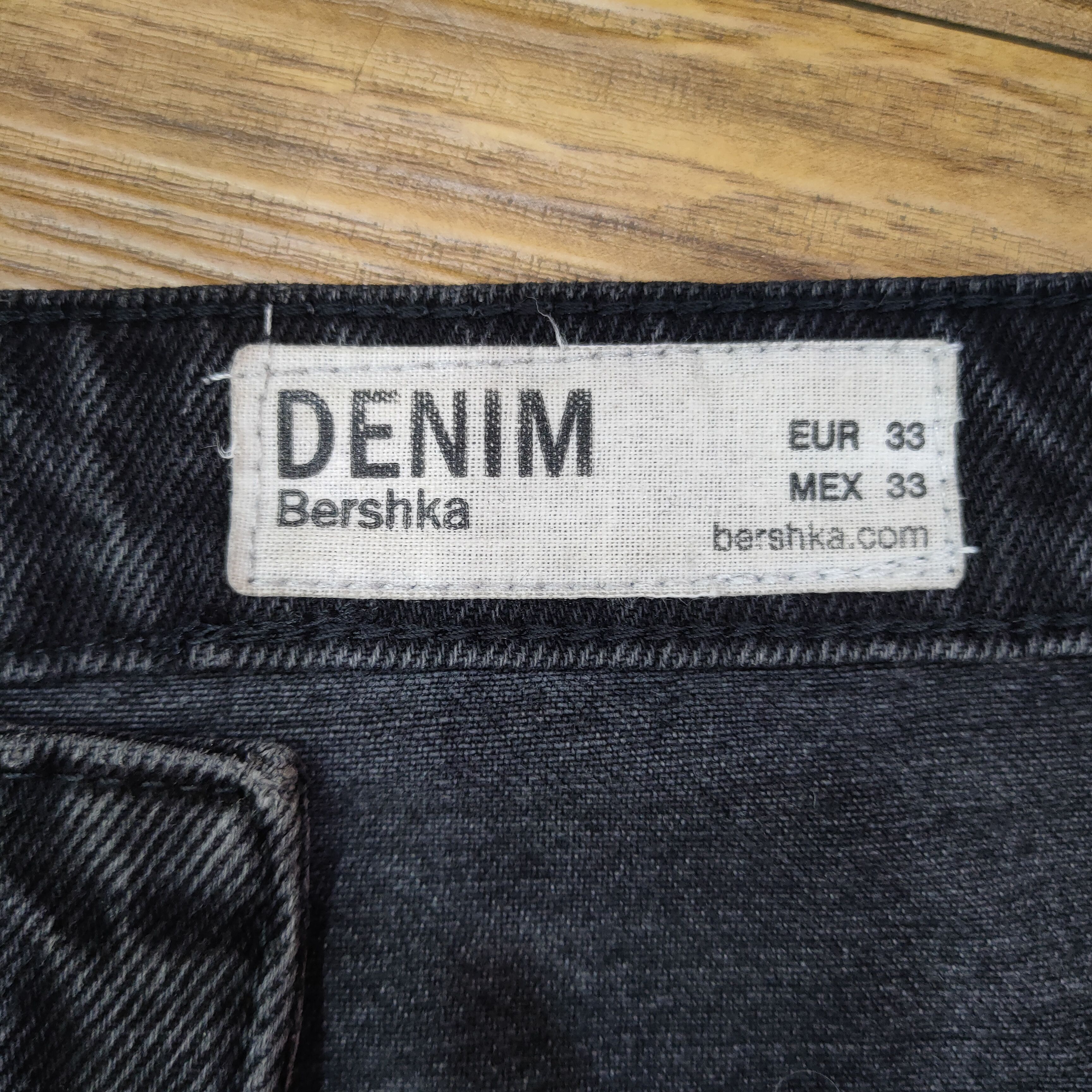Bershka VINTAGE BERSHKA FADED BLACK RIPPED DENIM JEANS PANTS Size US 34 / EU 50 - 13 Thumbnail