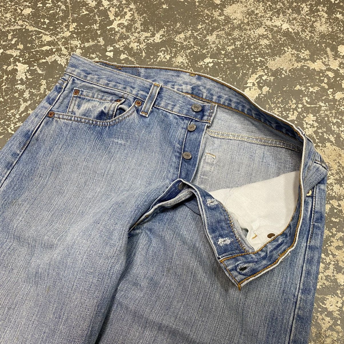 Japanese Brand × Levi's × Vintage Vintage Levis 501 Light Wash Botton Fly Denim Jeans USA 90s Size US 33 - 10 Thumbnail