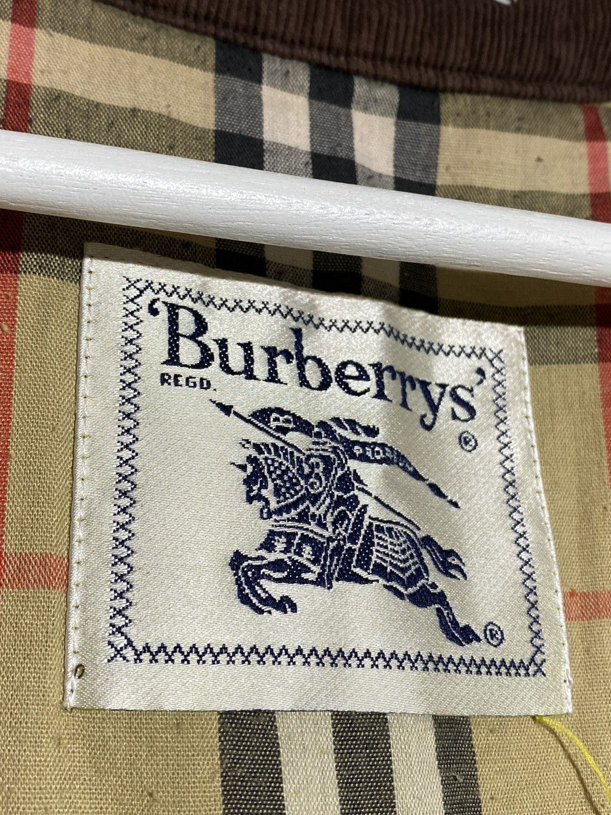 Burberry Burberry’s vintage nova check quilted jacket Size US M / EU 48-50 / 2 - 15 Thumbnail