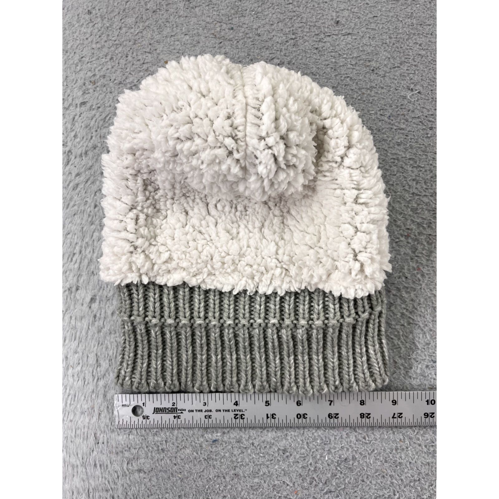 Vintage Beanie Hat Womens Gray Acrylic Polyester Lined Faux Fur Snow Ski Pom Beanie Hat Casual Outdoor Womens Size ONE SIZE - 5 Thumbnail