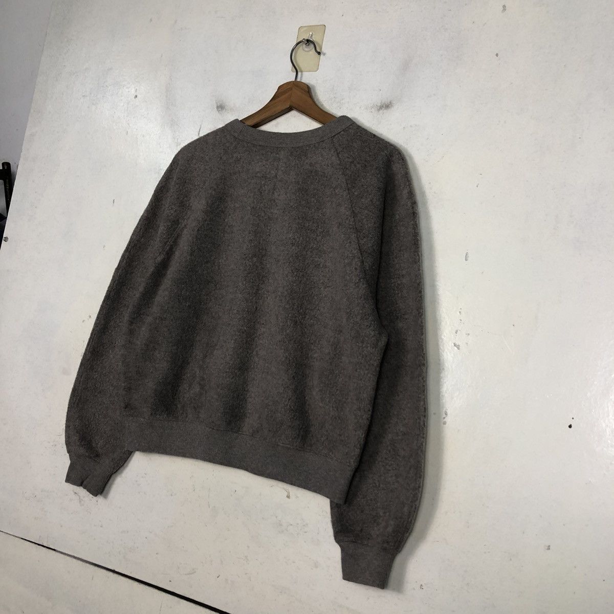 Japanese Brand 📌Jumper Sweatshirt Crewneck Uniqlo Undercover Size US M / EU 48-50 / 2 - 12 Thumbnail