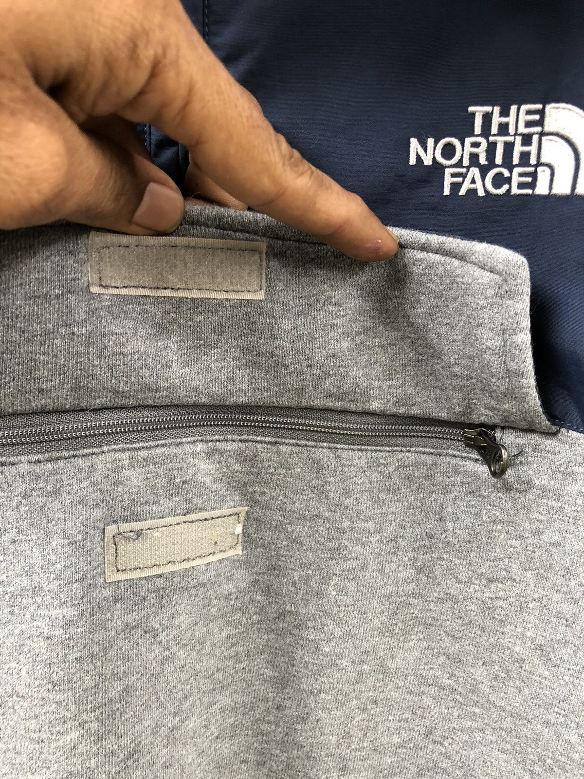 The North Face 🔥RARE🔥Vintage 80s The North Face Windbreaker Hoodies Size US M / EU 48-50 / 2 - 15 Thumbnail