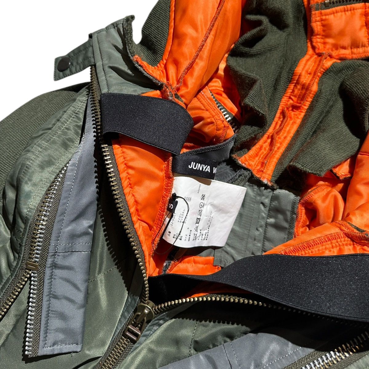 Junya Watanabe $3,500 Transformable deconstructed bomber jacket/skirt/bag Size US S / EU 44-46 / 1 - 4 Thumbnail