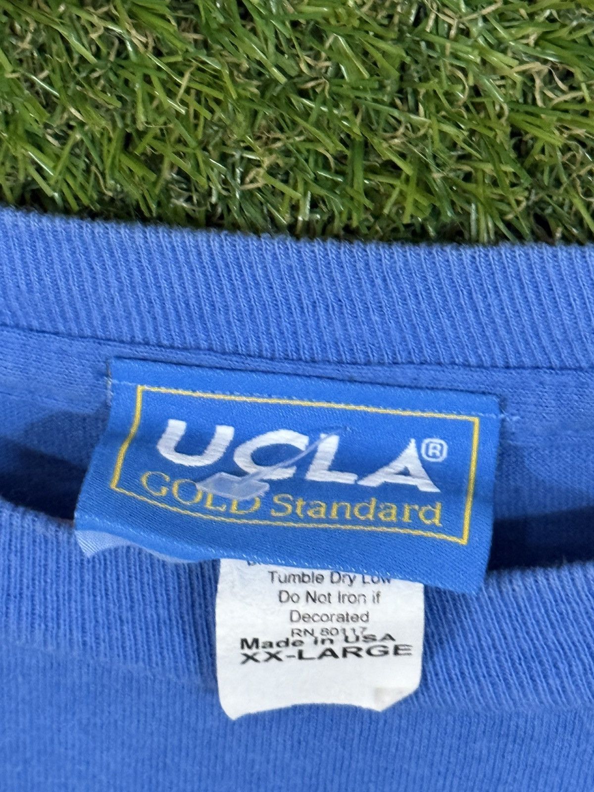 Vintage Vintage Made in USA UCLA Bruins Los Angles California Tee Size US XXL / EU 58 / 5 - 3 Thumbnail