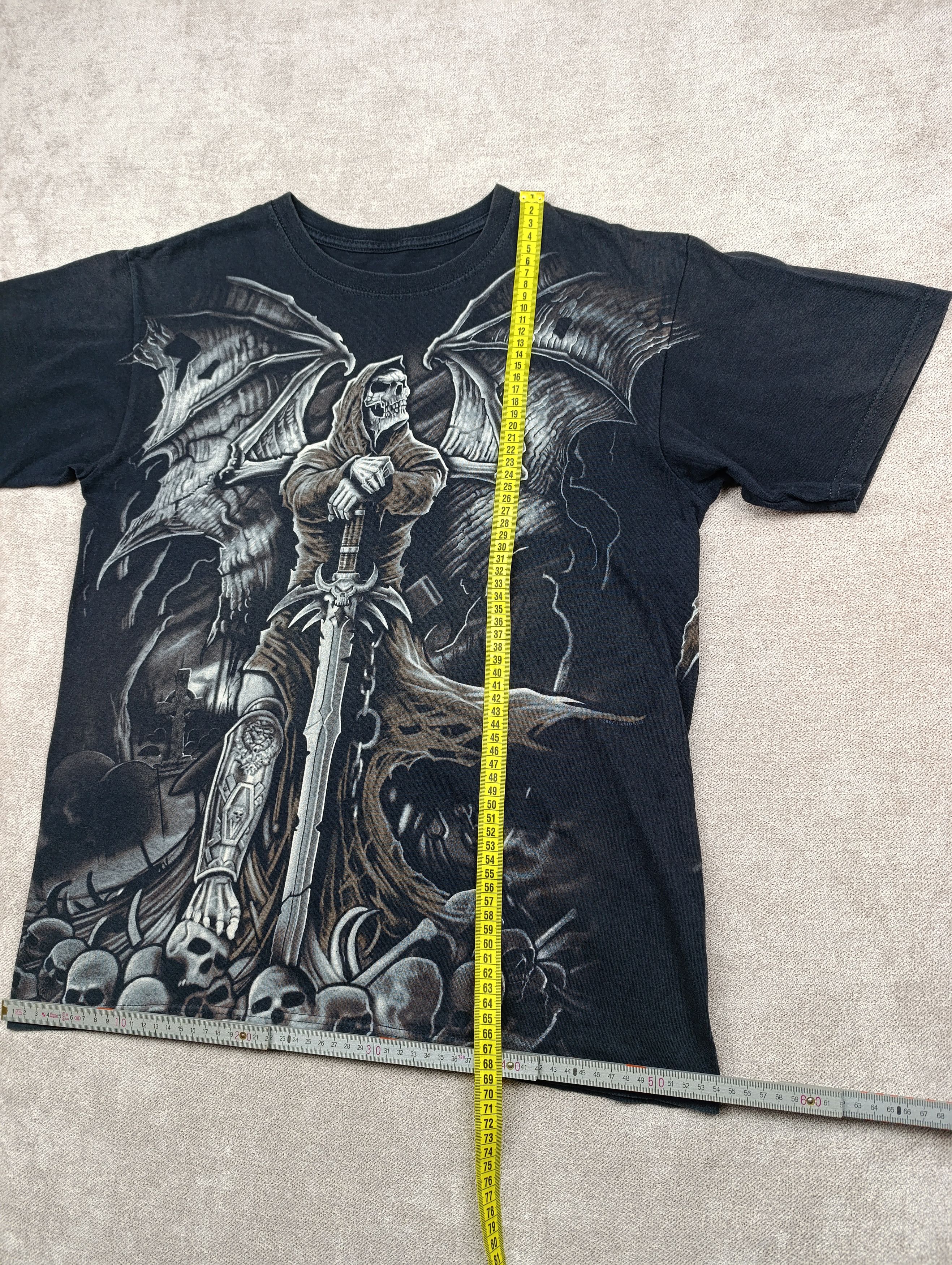 Liquid Blue LIQUID BLUE 2007 VINTAGE GRAVESTONE REAPER SKULL DEATH Size US M / EU 48-50 / 2 - 10 Thumbnail