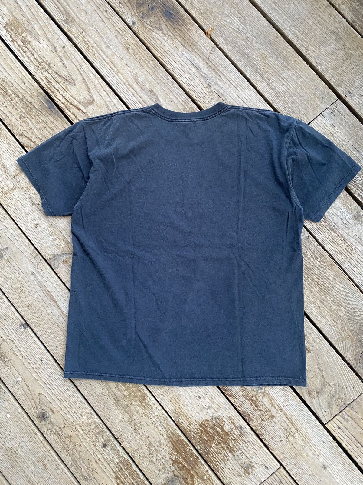 Liquid Blue Vintage Y2K Liquid Blue Skull Faded Black Tee Size US XL / EU 56 / 4 - 4 Thumbnail