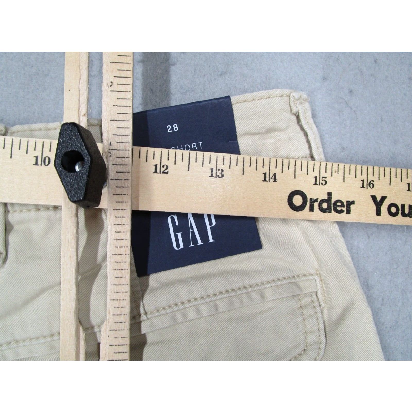 Gap Vintage Gap Men’s Cargo Shorts 28 Regular Beige Cotton Blend 12" Inseam Casual Workwear Size US 28 / EU 44 - 7 Thumbnail