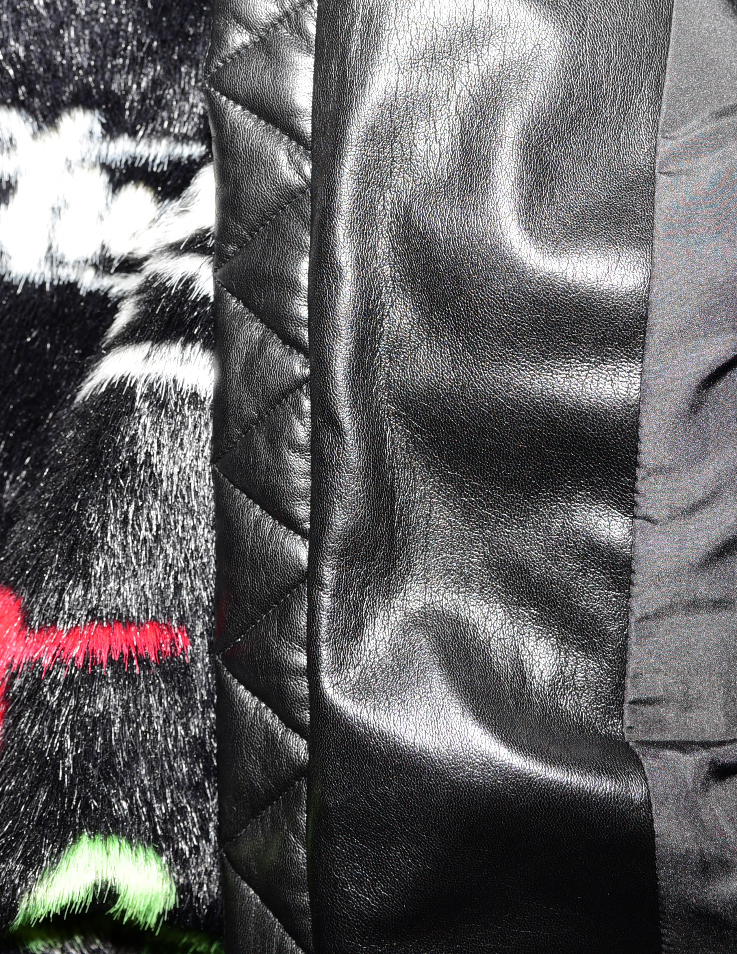 CHENPENG × Dover Street Market × SSENSE Chen Peng Graffiti Fur Coat FW22 Size US M / EU 48-50 / 2 - 11 Thumbnail