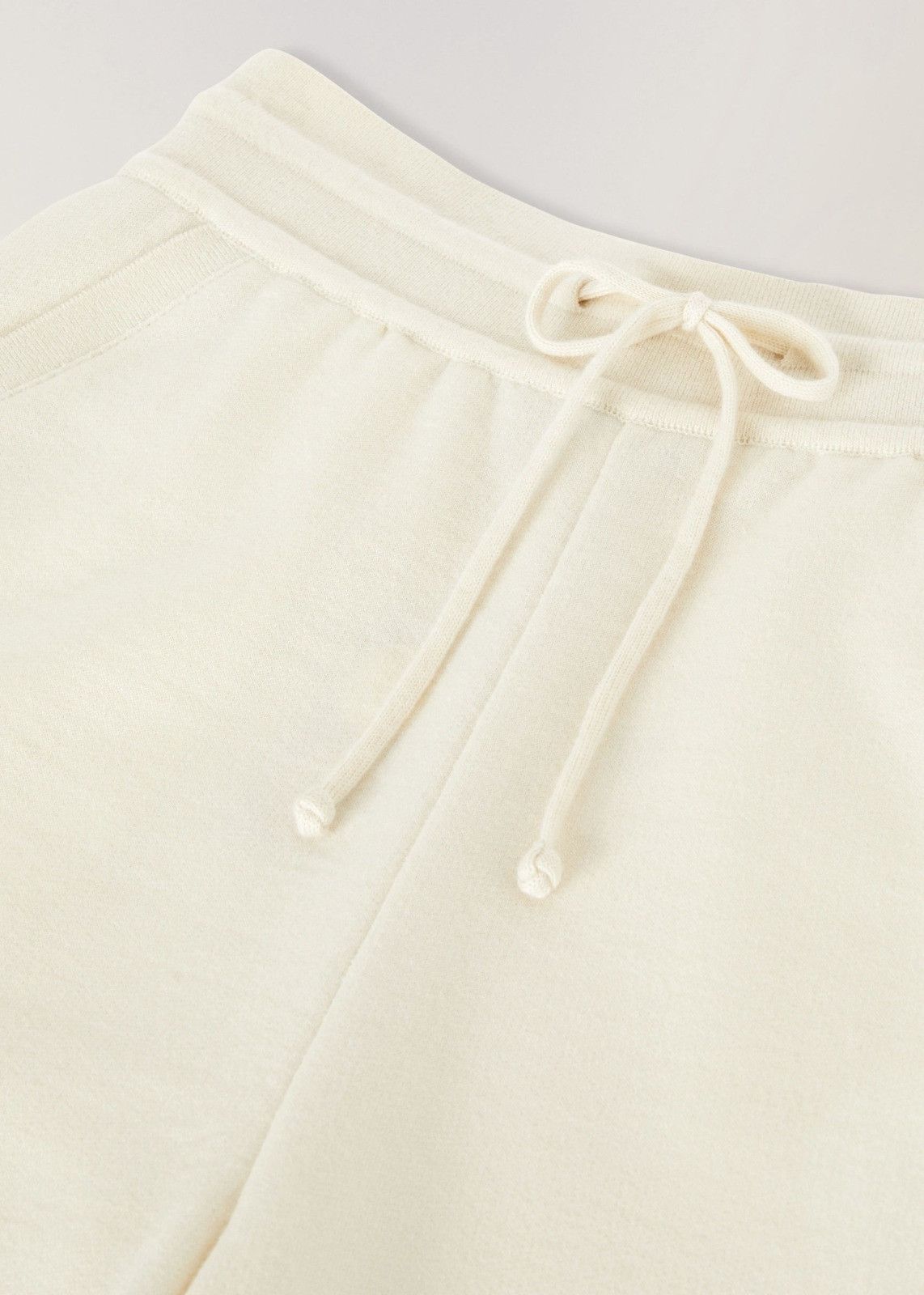 Loro Piana o1srvl11e1125 FAN1852 Cocooning AF Pant in White Size 28" / US 6 / IT 42 - 4 Thumbnail