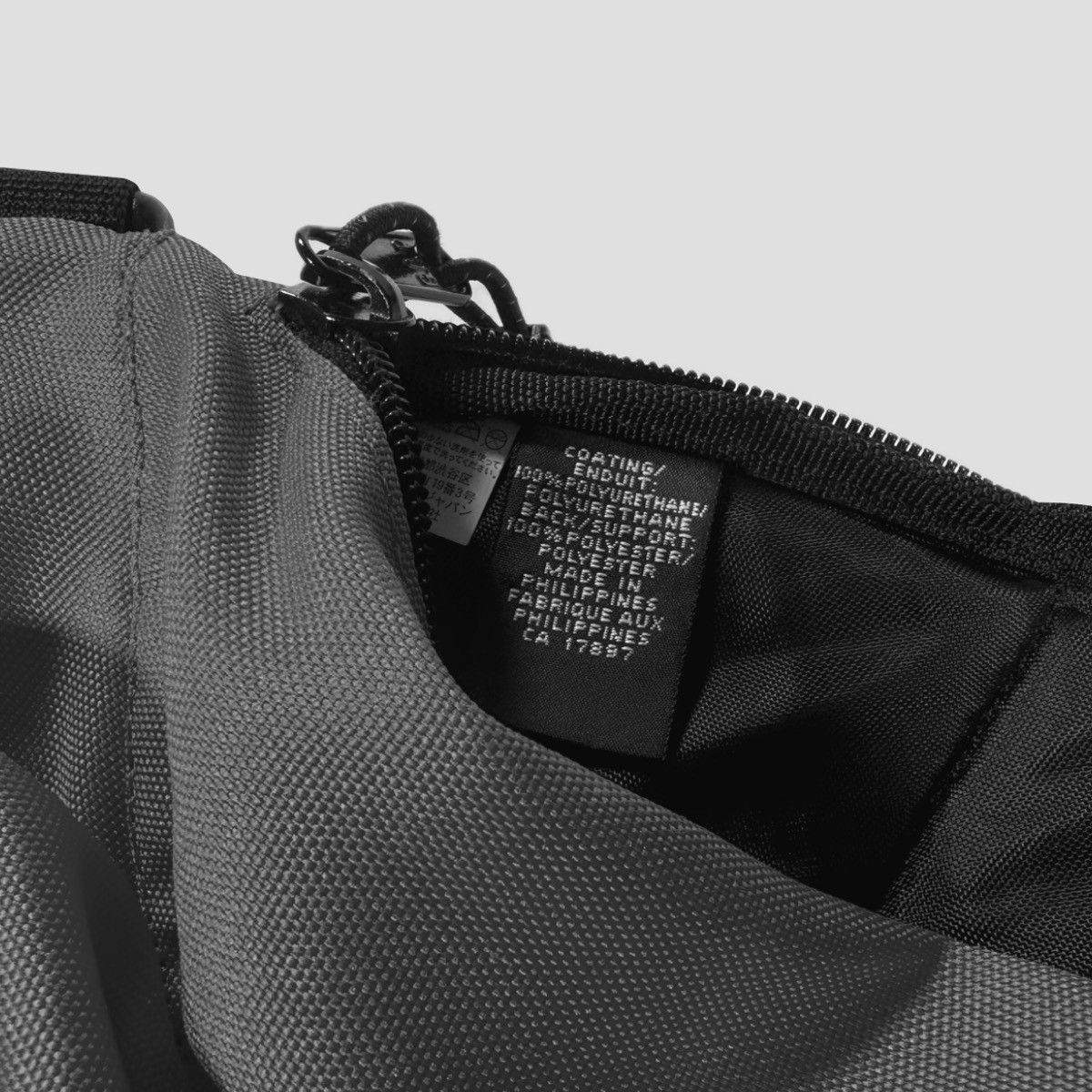 Gap × Vintage 2000's vintage Gap technical red Slingbag Size ONE SIZE - 6 Thumbnail