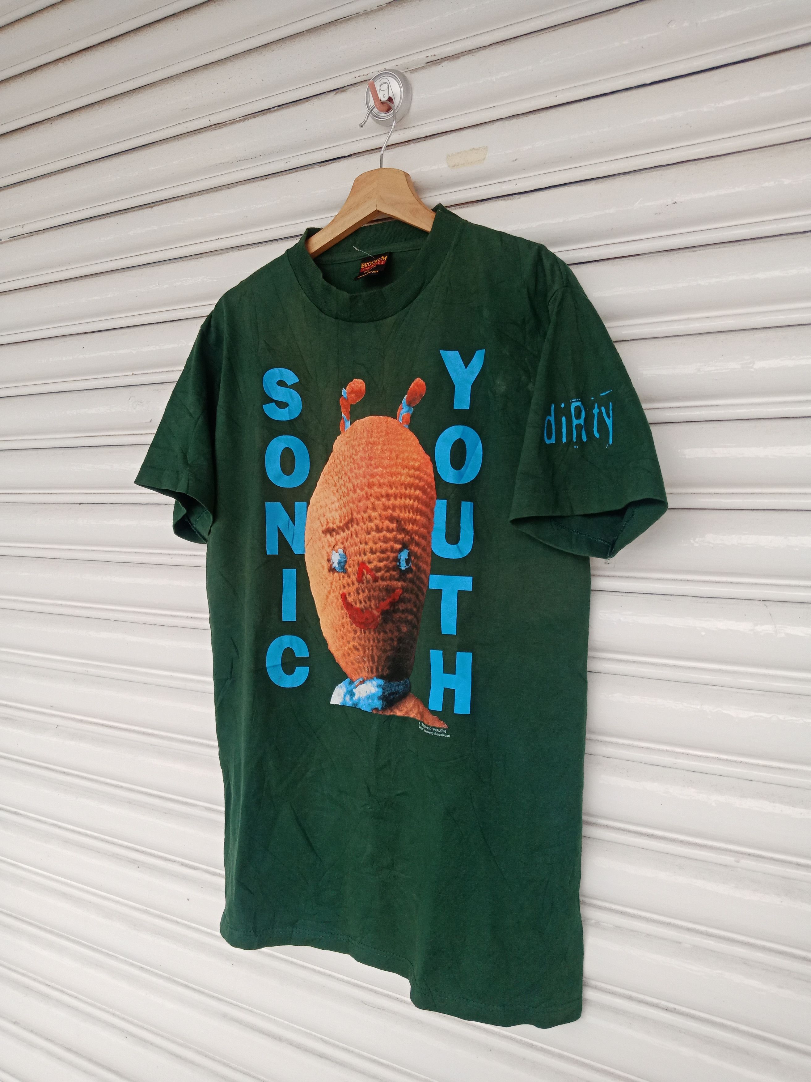 Band Tees 1992 Sonic Youth Dirty Album Cover Vinyl Size US M / EU 48-50 / 2 - 3 Thumbnail