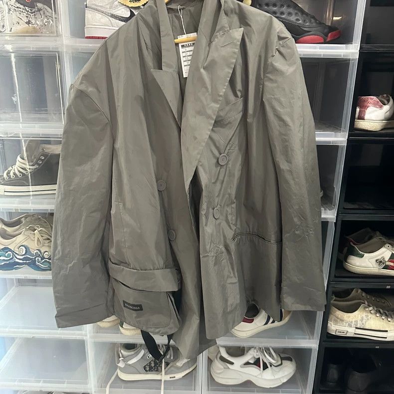 Balenciaga Balenciaga Suit Windbreaker Size US M / EU 48-50 / 2 - 1 Thumbnail