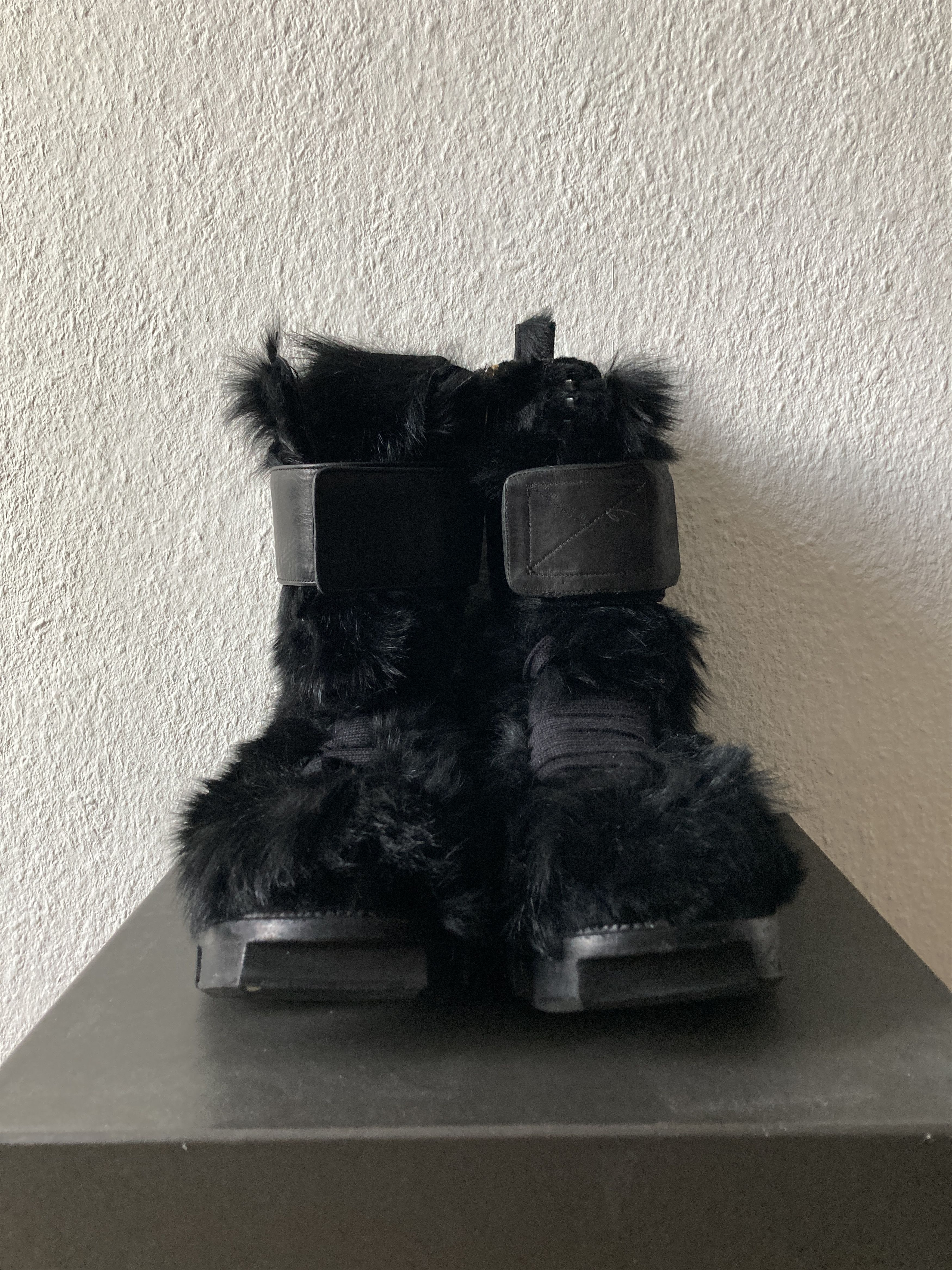 Rick Owens F/W 13 "PLINTH" Runway Fur Hiker Megatooth Boots Rick Owens Size US 11.5 / EU 44-45 - 4 Thumbnail