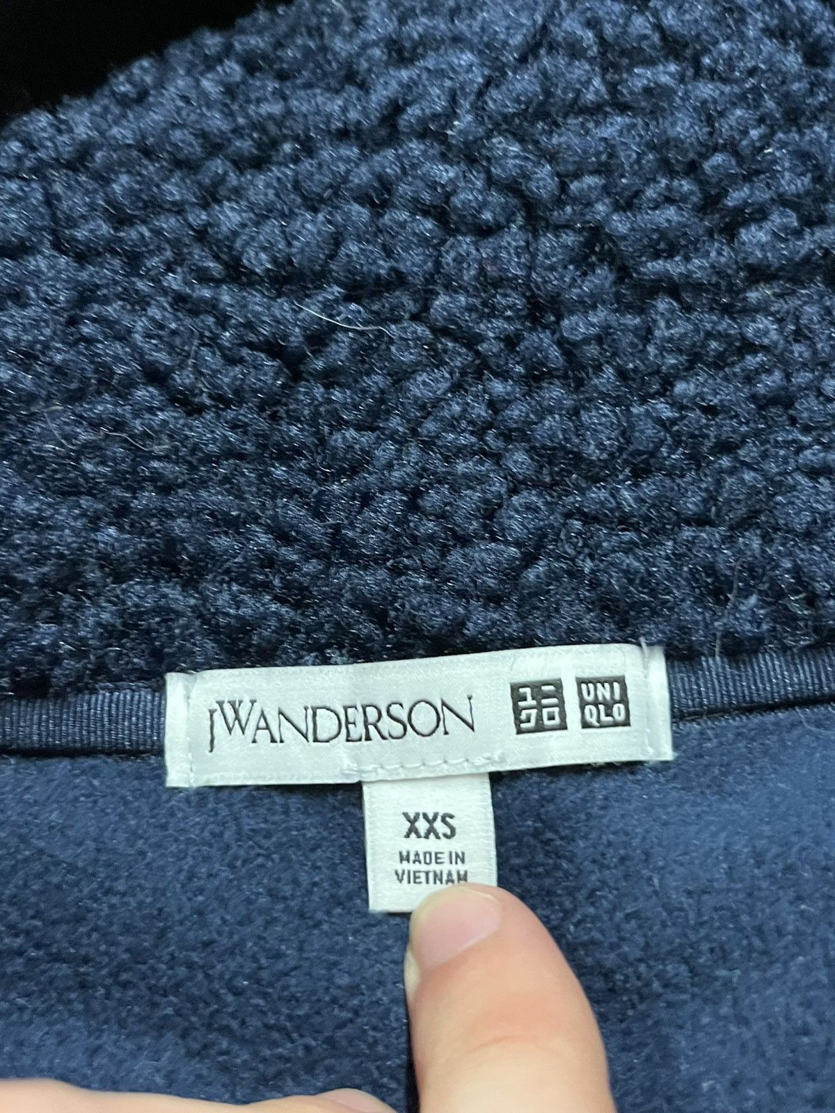 JW Anderson × Uniqlo JW Anderson Uniqlo deep pile hooded vest NWT gorpcore hype Size US XXS / EU 40 - 9 Thumbnail