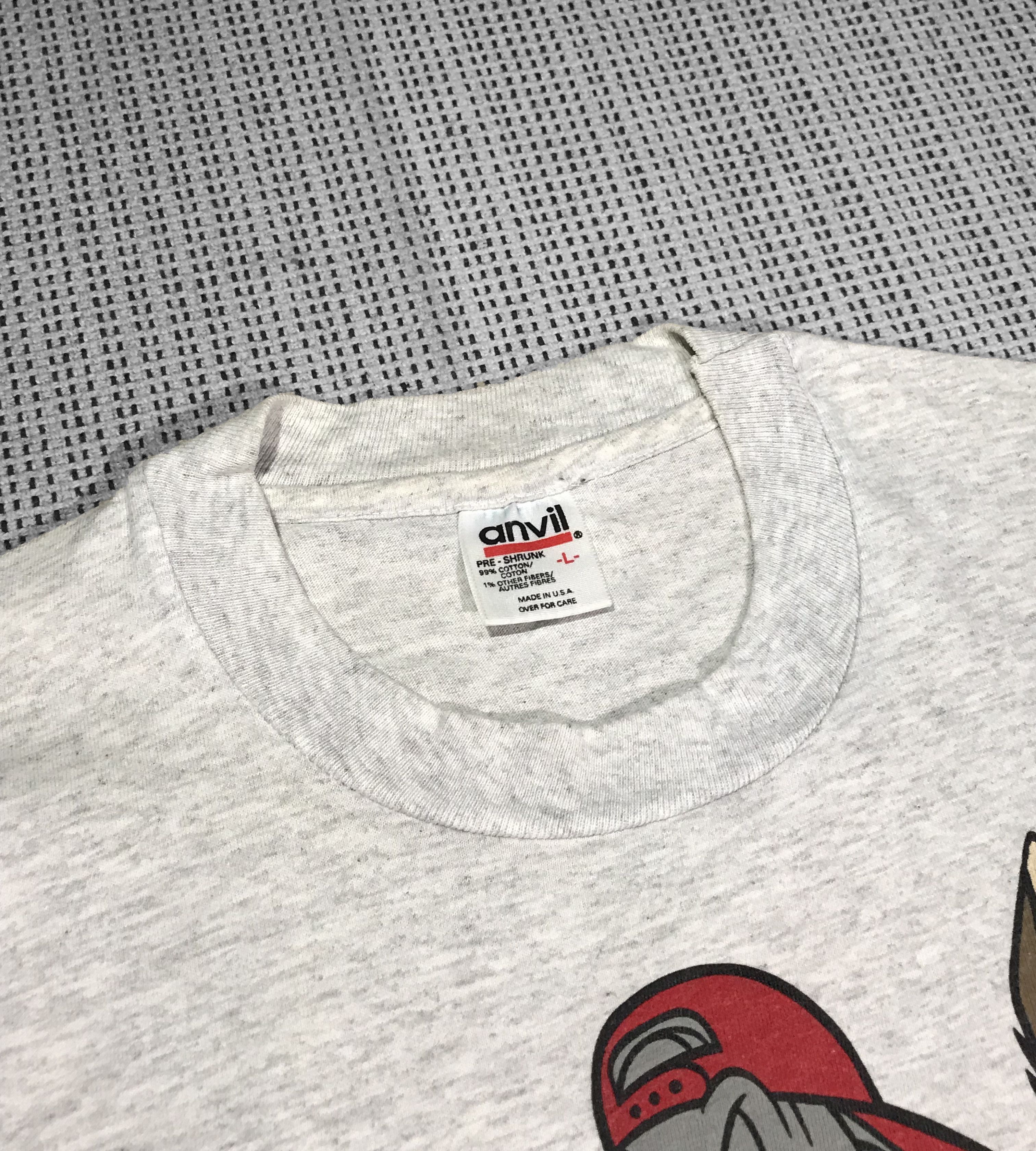 Anvil × Vintage × Warner Bros Vintage 93' Warner Bros Basketball AOP T-Shirt (L) Size US L / EU 52-54 / 3 - 4 Thumbnail