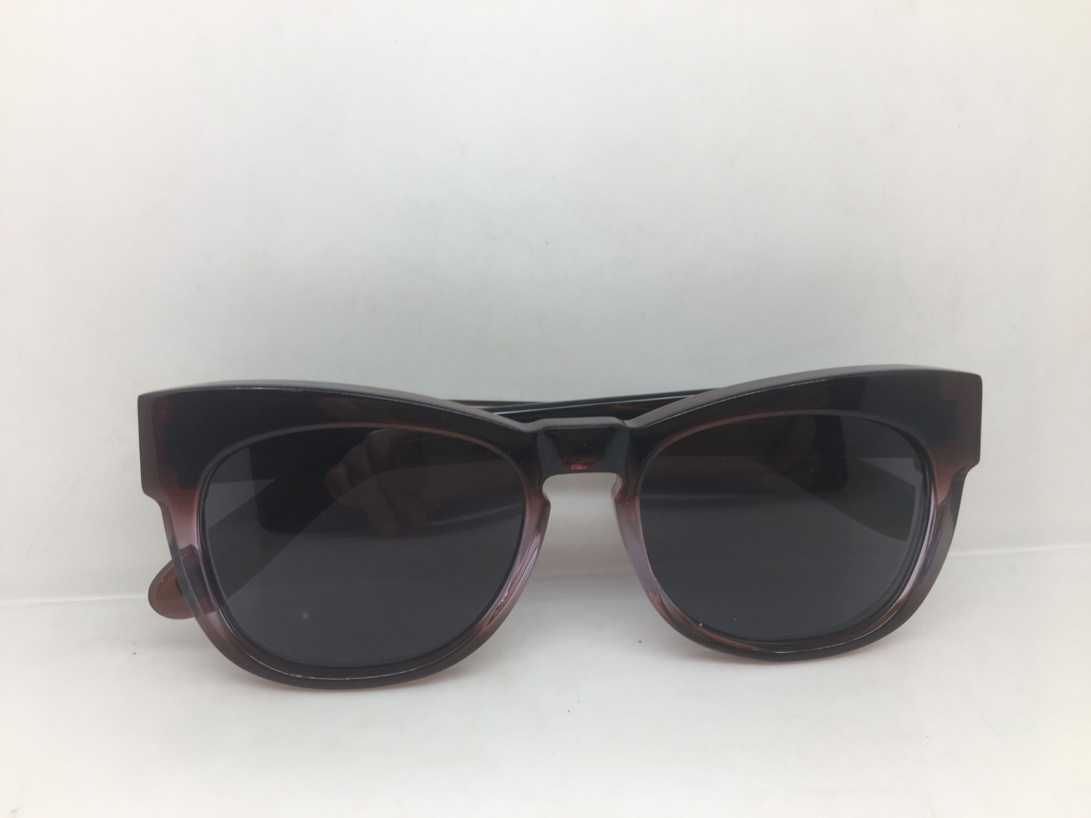 Wildfox Wildfox Winson Purish Brown Keyhole Bridge Sunglasses Size ONE SIZE - 8 Thumbnail