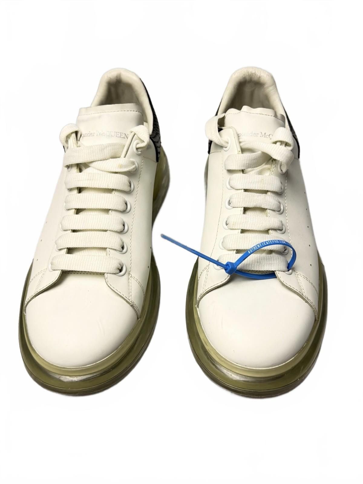 Alexander McQueen Alexander McQueen Oversized Transparent Sole Sneaker SZ 43.5 Size US 10.5 / EU 43-44 - 2 Thumbnail