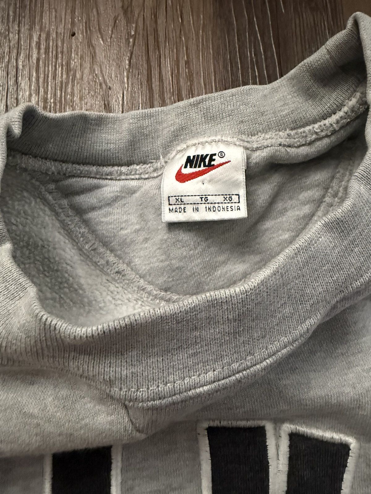 Nike Vintage Nike Crewneck Size US XL / EU 56 / 4 - 2 Thumbnail